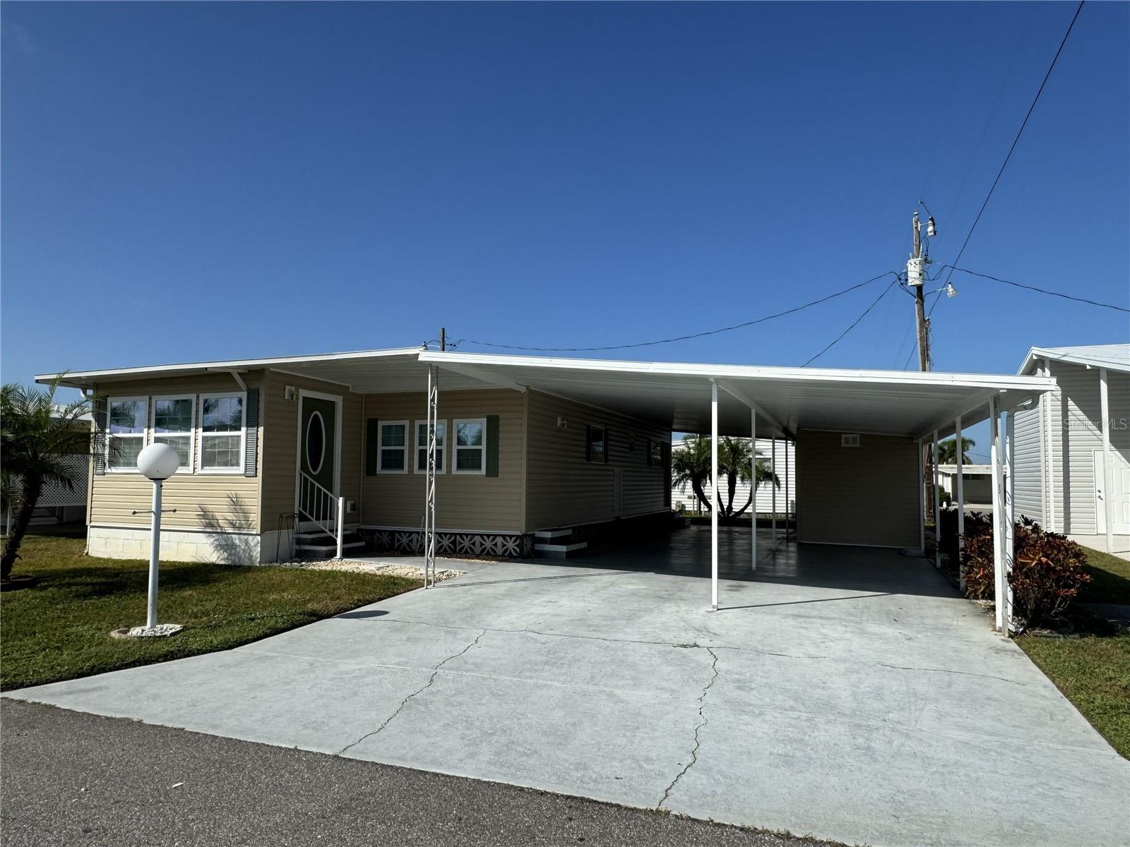 A4669748 Property Photo