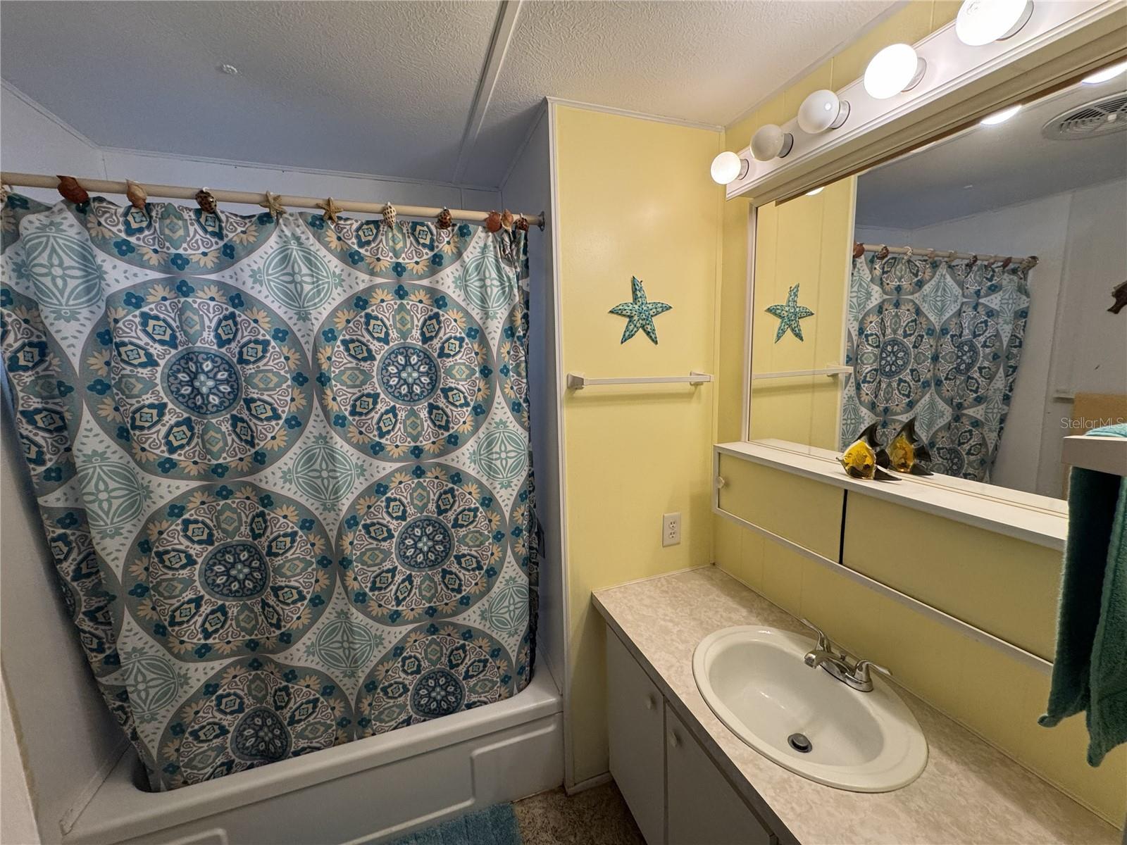 A4669748 Property Photo