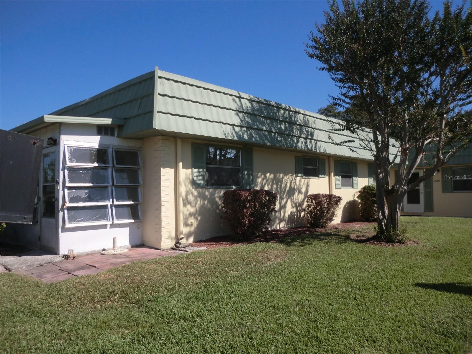 102 CAMBRIDGE TRL #229, SUN CITY CENTER, FL, 33573