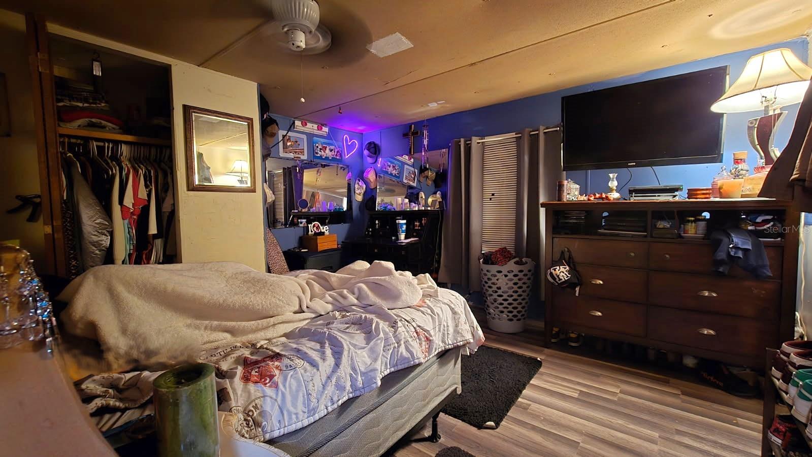 OM712264 Property Photo