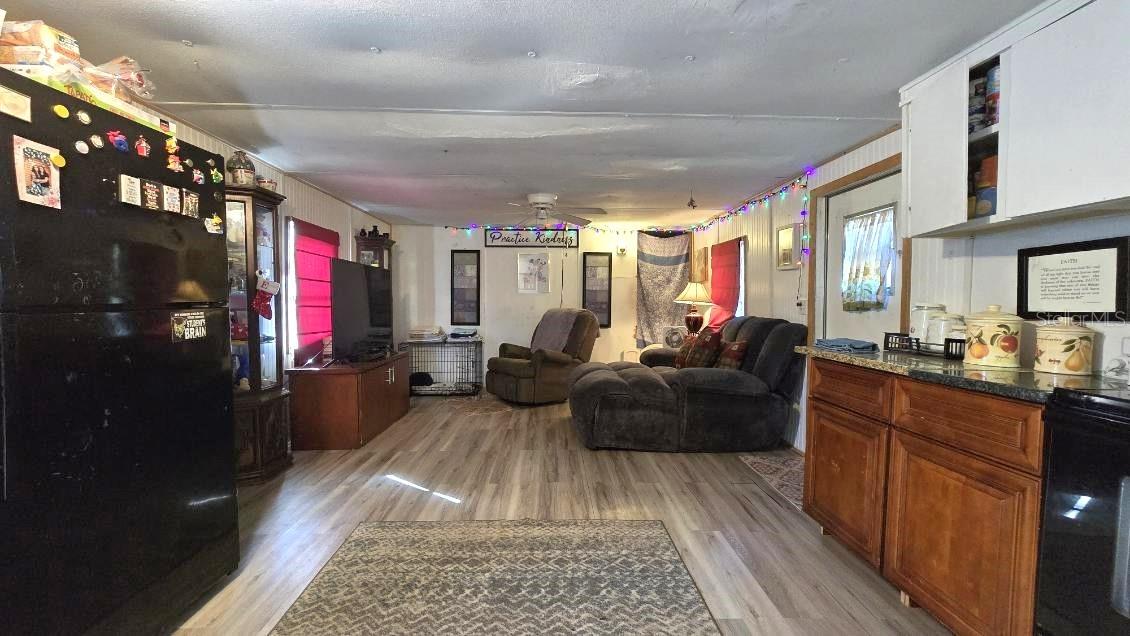 OM712264 Property Photo