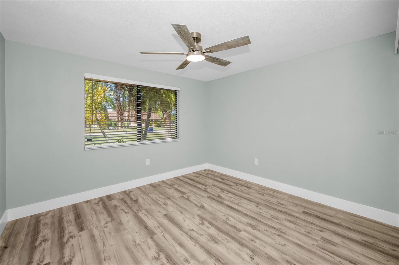 215 CORKWOOD LN, OLDSMAR, FL, 34677