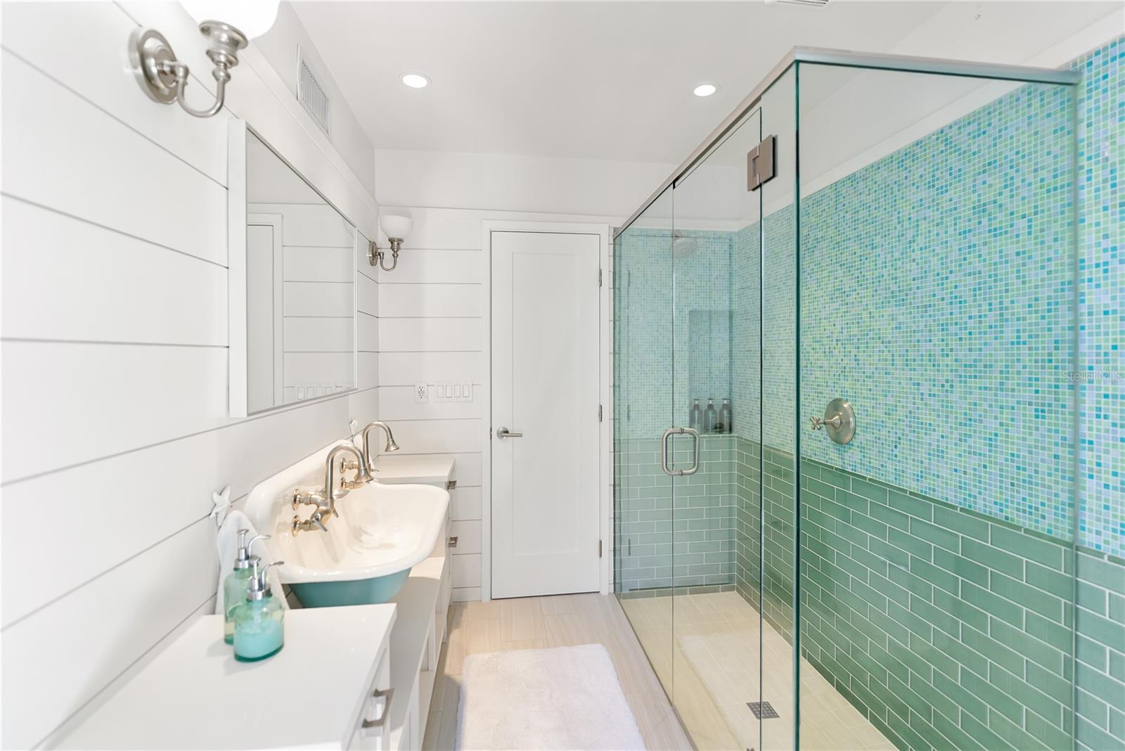 A4669757 Property Photo