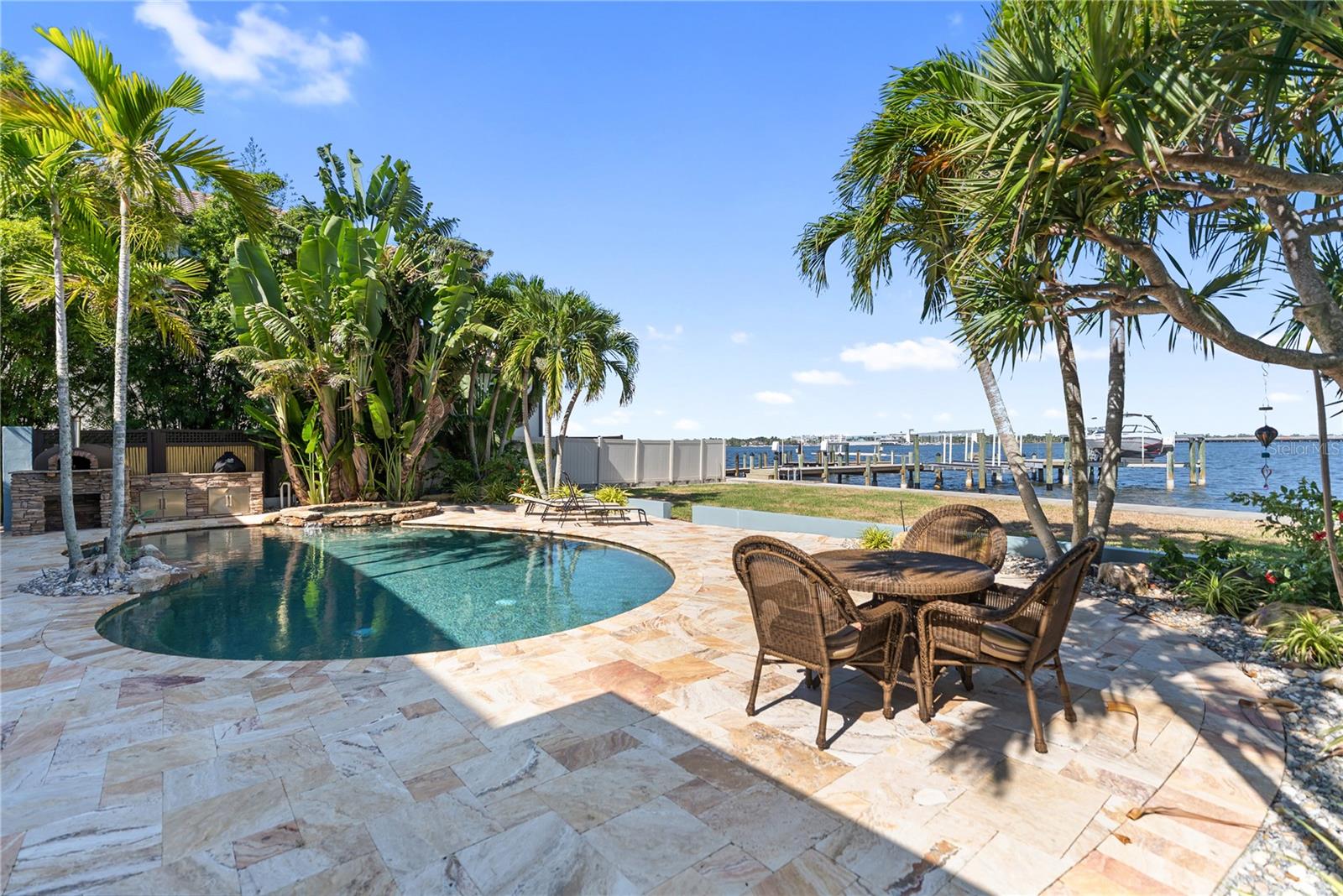 A4669757 Property Photo