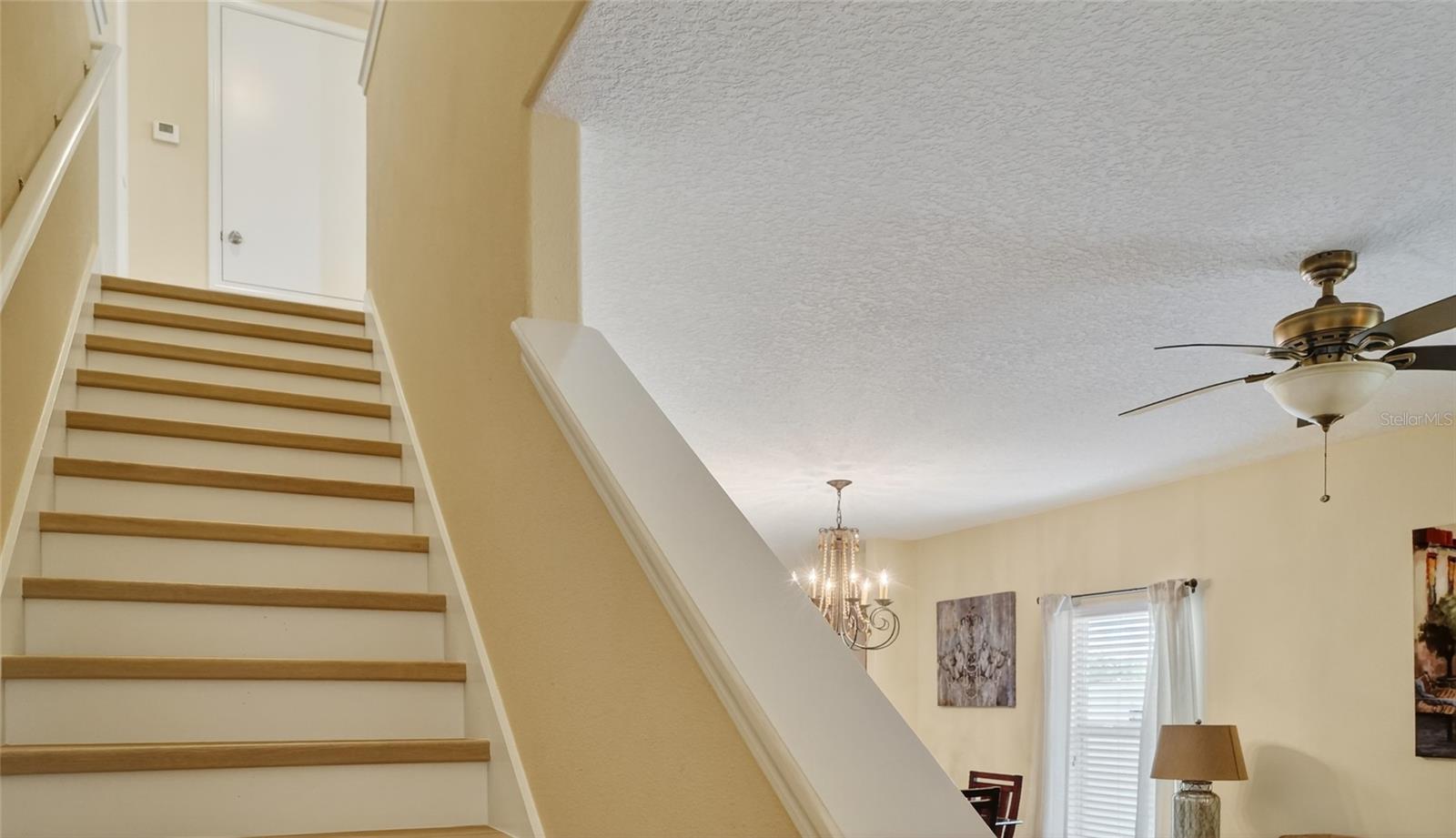 1055 SEMINOLE SKY DR, RUSKIN, FL, 33570