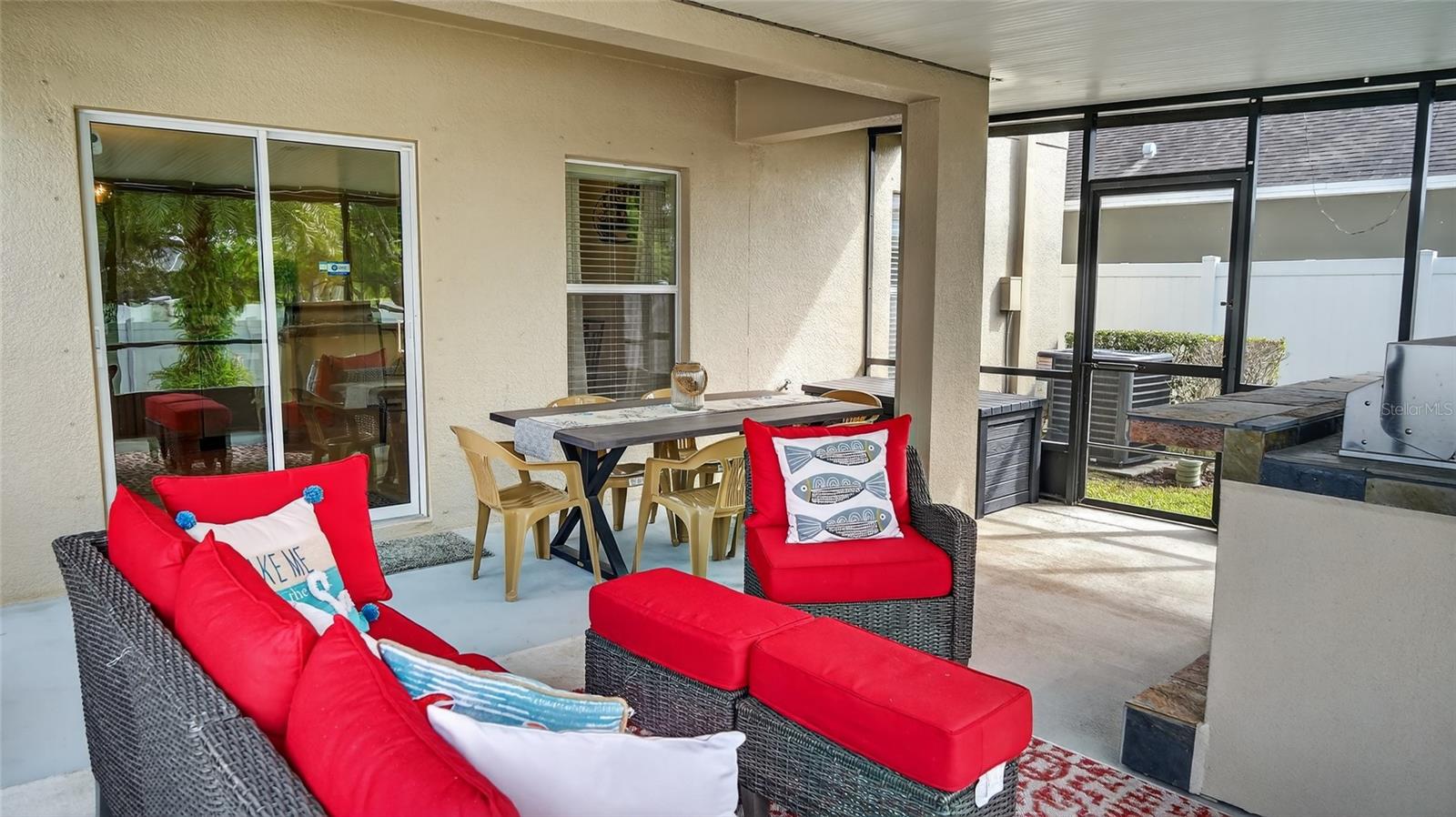 1055 SEMINOLE SKY DR, RUSKIN, FL, 33570