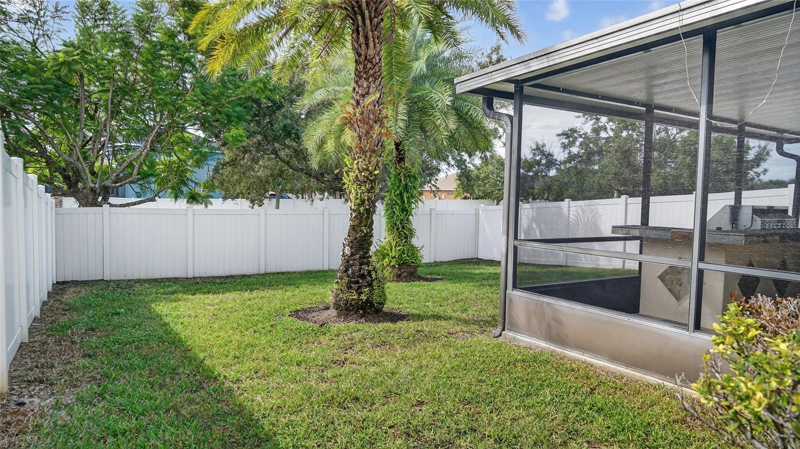 1055 SEMINOLE SKY DR, RUSKIN, FL, 33570