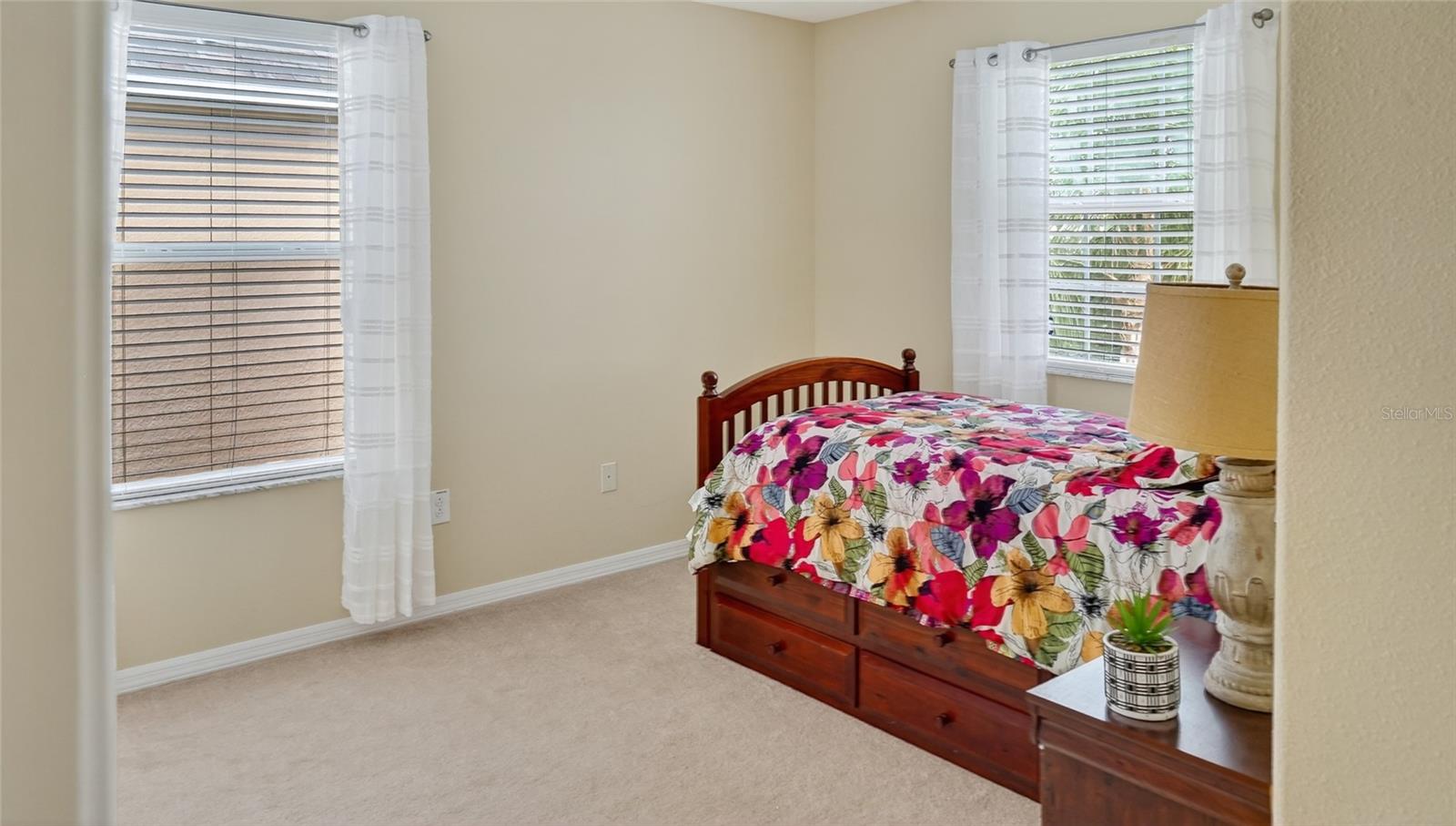 1055 SEMINOLE SKY DR, RUSKIN, FL, 33570