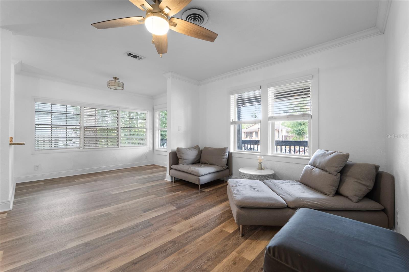 214 W VIOLET ST, TAMPA, FL, 33603