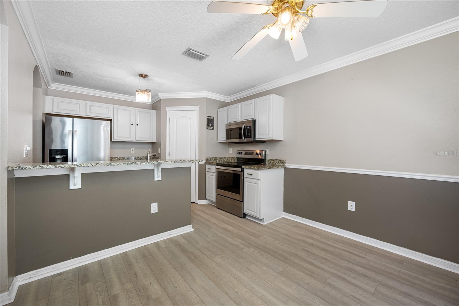 5719 TANAGERLAKE RD, LITHIA, FL, 33547