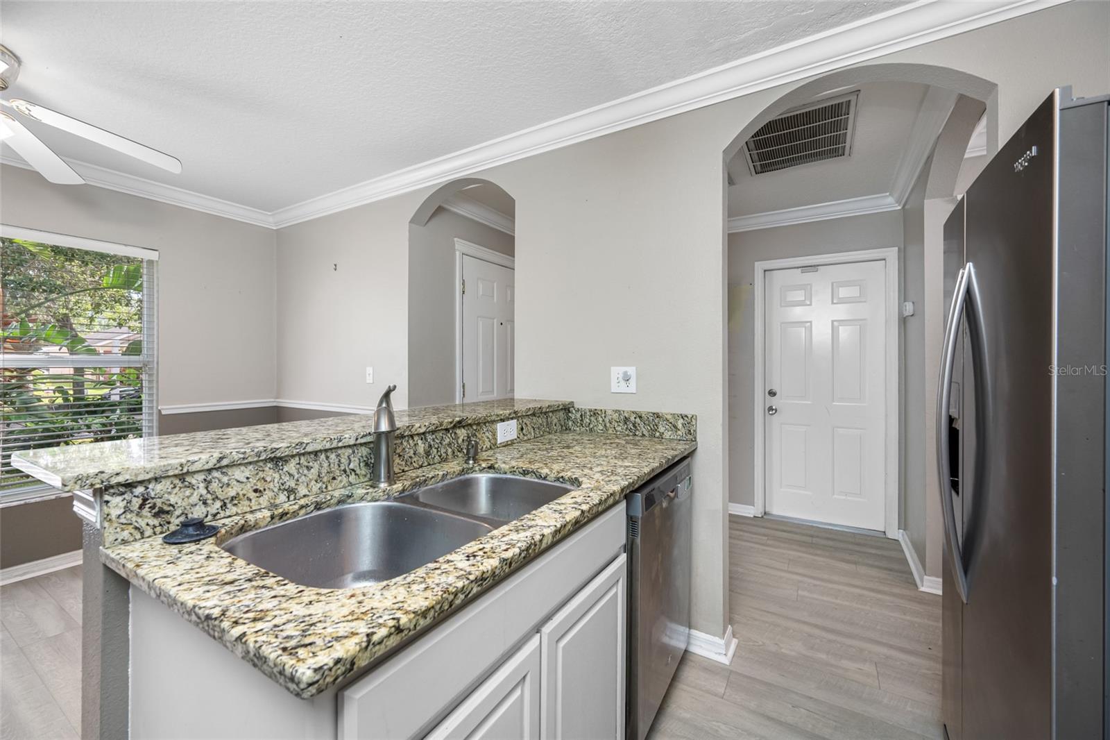 5719 TANAGERLAKE RD, LITHIA, FL, 33547