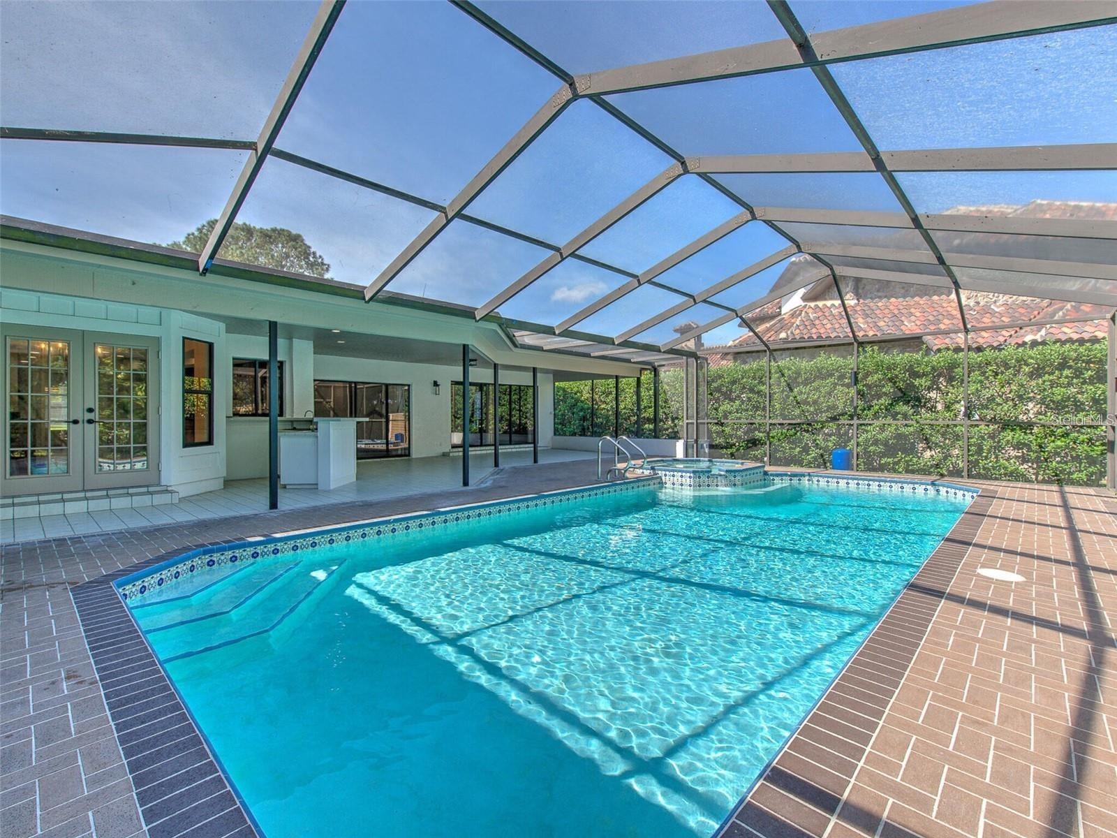 3105 MOSSVALE LN, TAMPA, FL, 33618