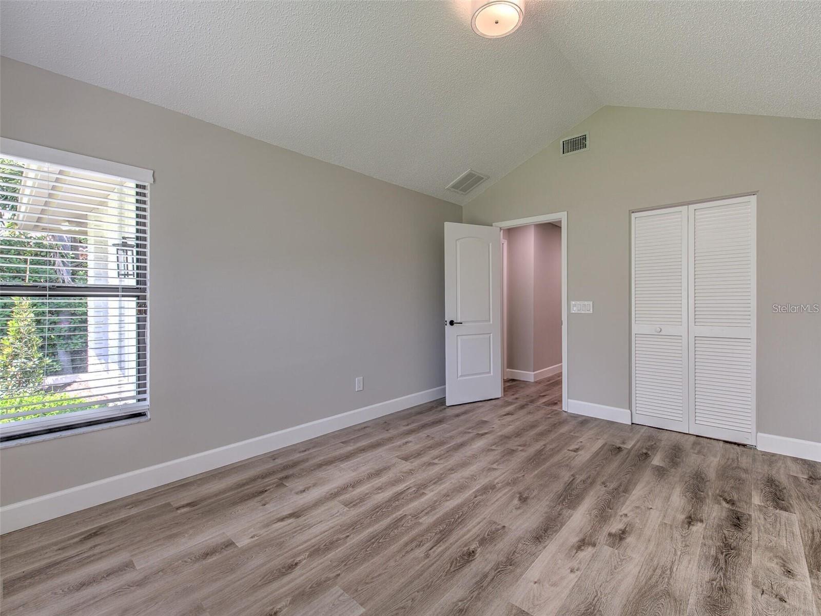 3105 MOSSVALE LN, TAMPA, FL, 33618