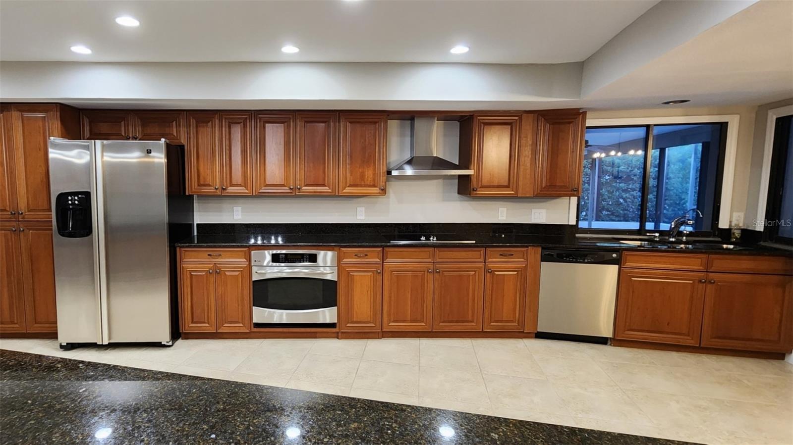 3105 MOSSVALE LN, TAMPA, FL, 33618