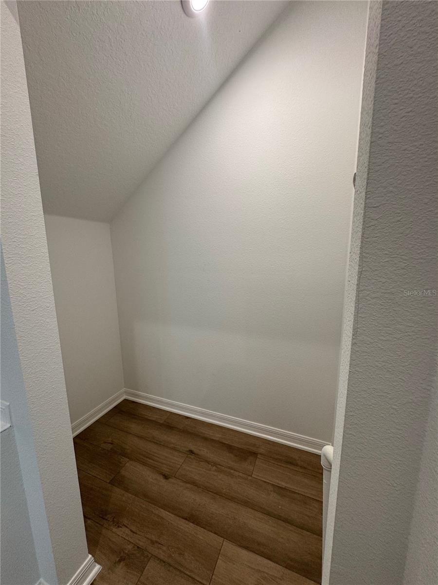 301 PLATFORM LN, DEBARY, FL, 32713