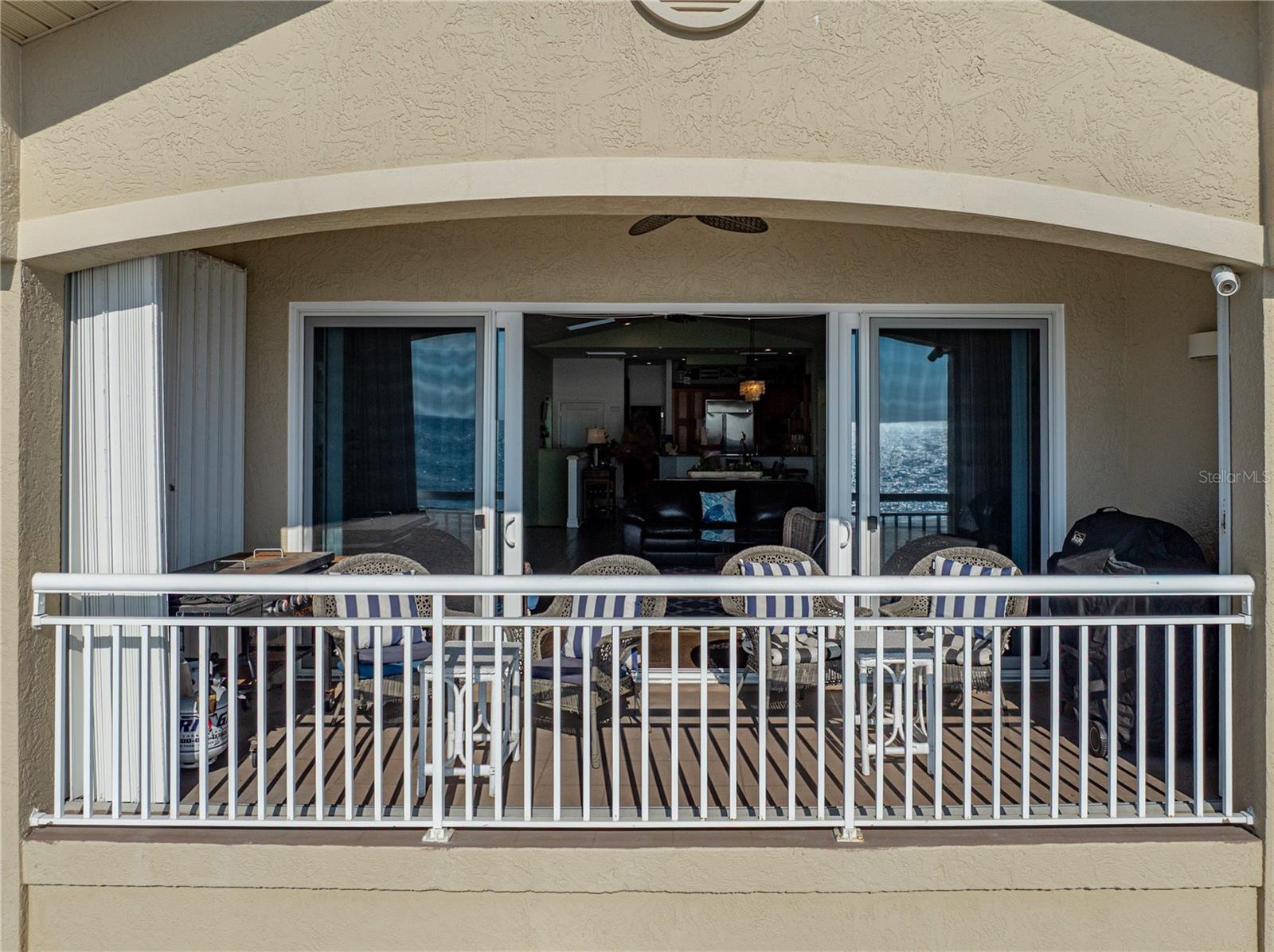 Screen doors let the ocean breeze through