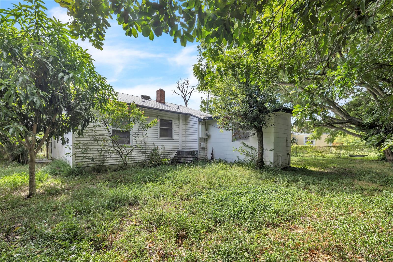 2055 WALTMAN ST, FORT MYERS, FL, 33901