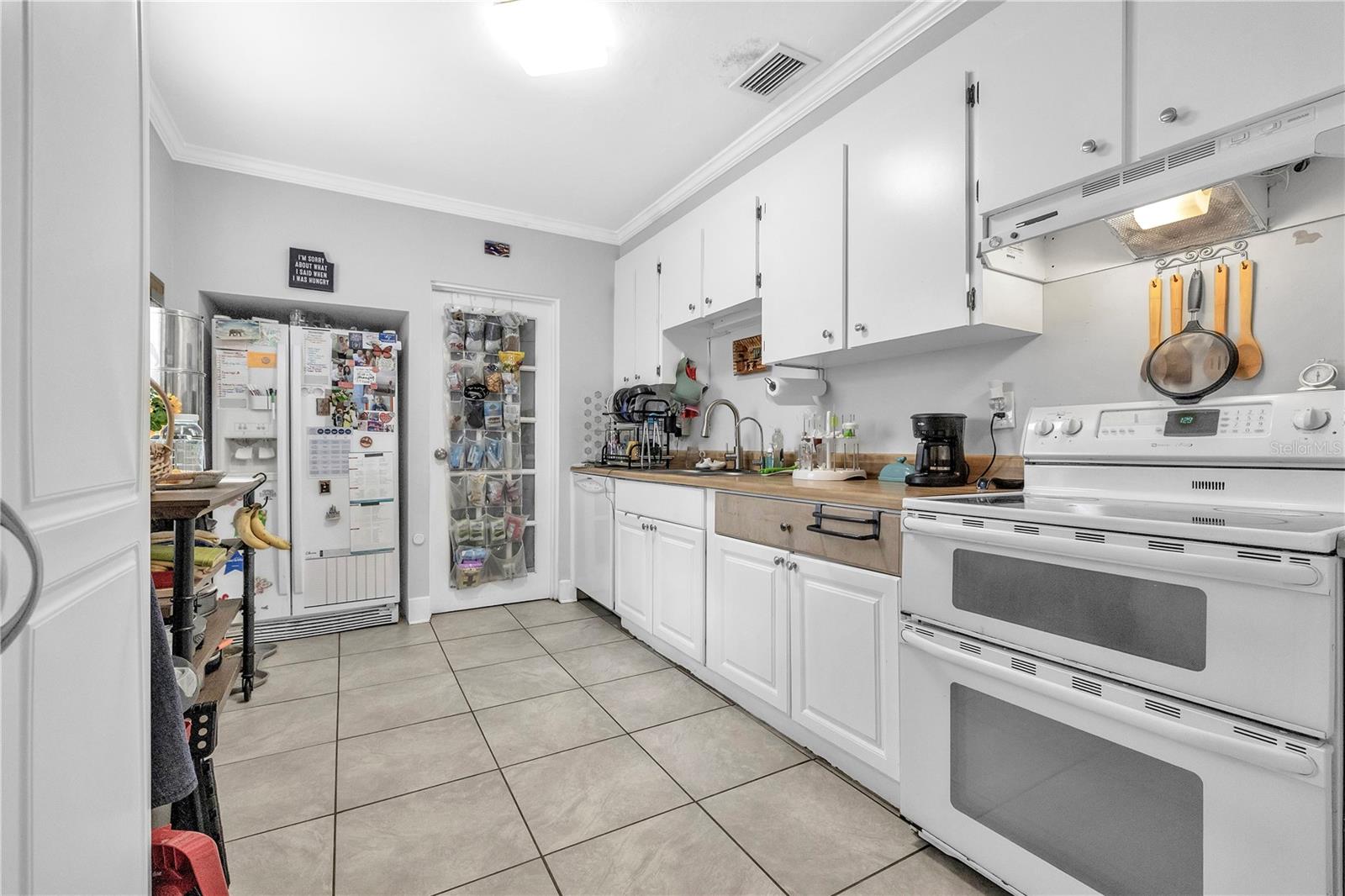2055 WALTMAN ST, FORT MYERS, FL, 33901