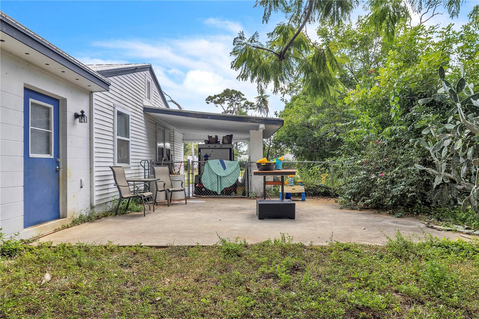 2055 WALTMAN ST, FORT MYERS, FL, 33901