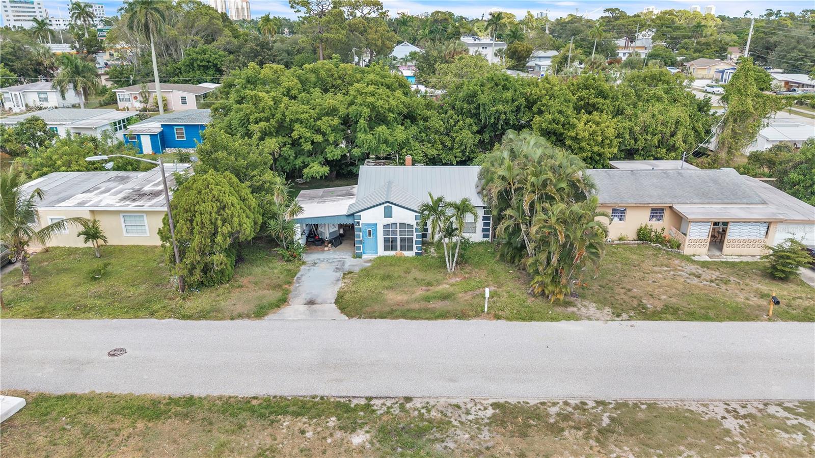 2055 WALTMAN ST, FORT MYERS, FL, 33901