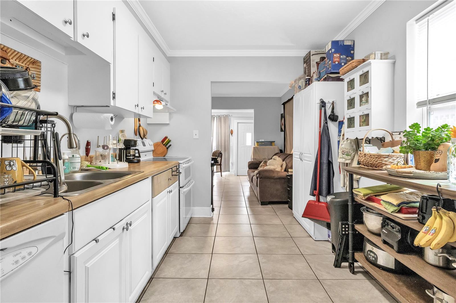 2055 WALTMAN ST, FORT MYERS, FL, 33901