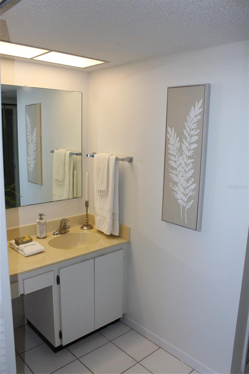 300 WOODETTE DR #202B, DUNEDIN, FL, 34698