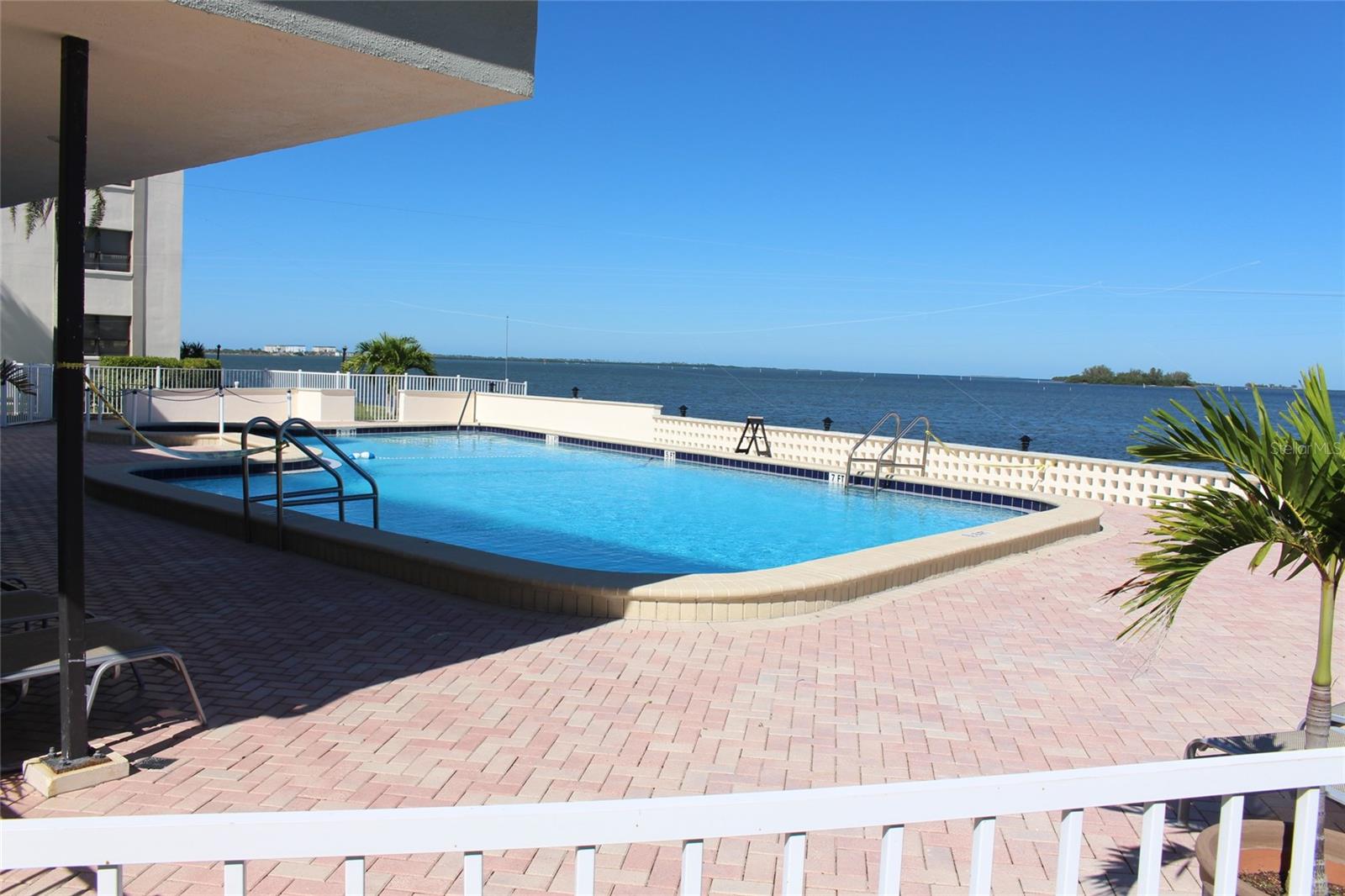 300 WOODETTE DR #202B, DUNEDIN, FL, 34698