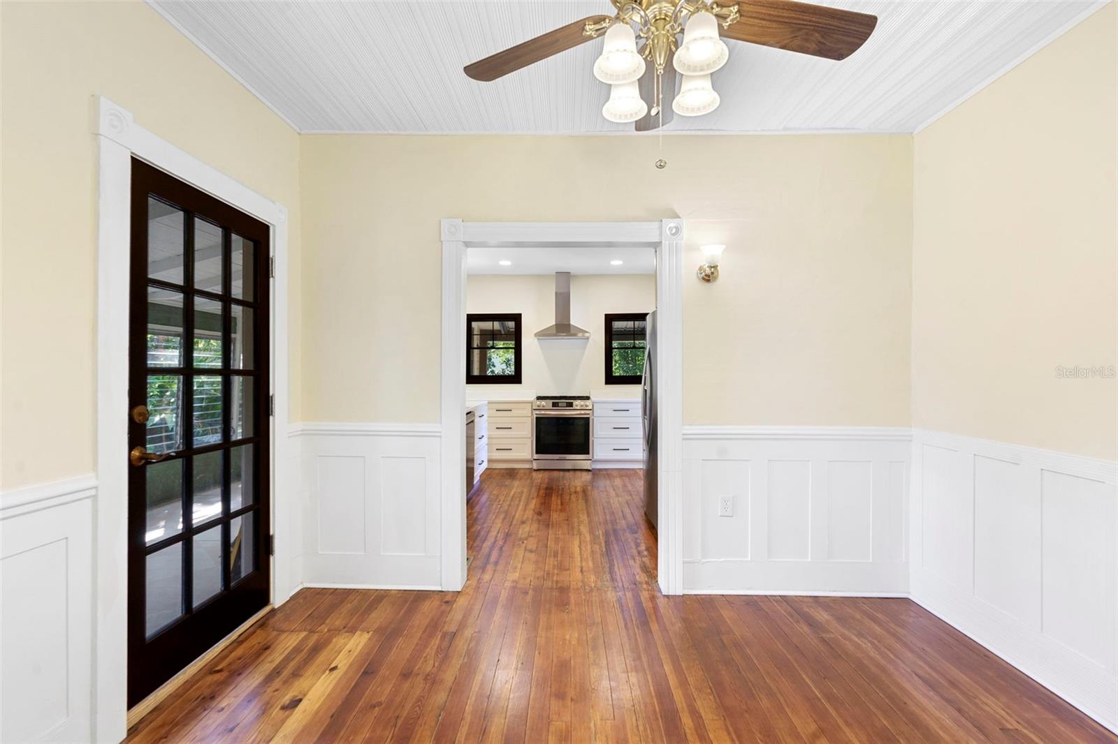 210 W UNIVERSITY AVE, DELAND, FL, 32720