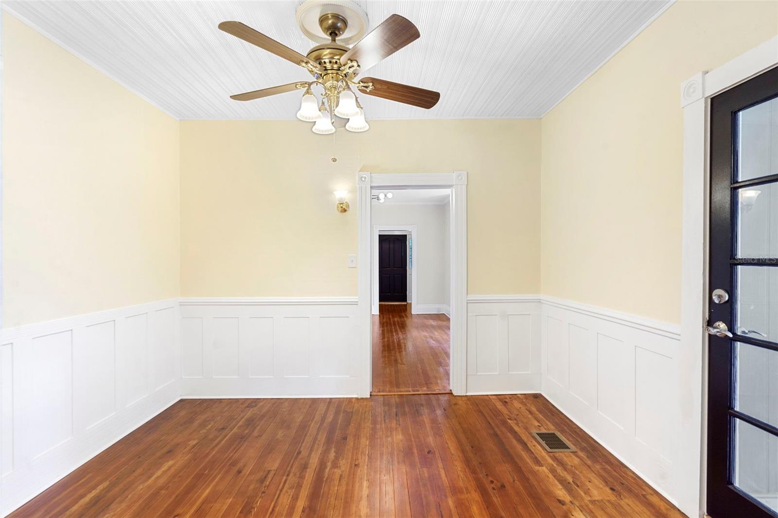 210 W UNIVERSITY AVE, DELAND, FL, 32720