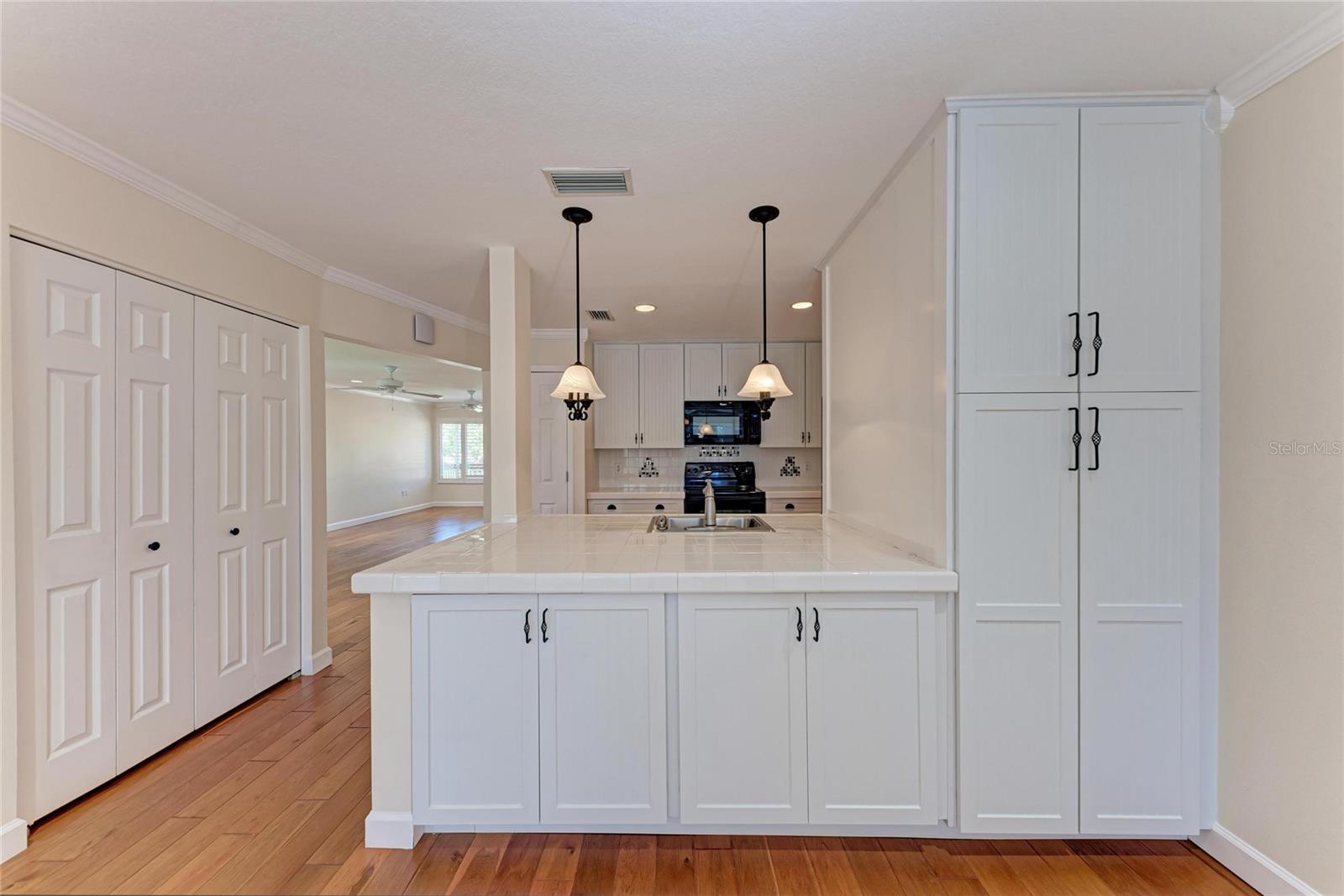 5705 AVISTA DR #4104, SARASOTA, FL, 34243