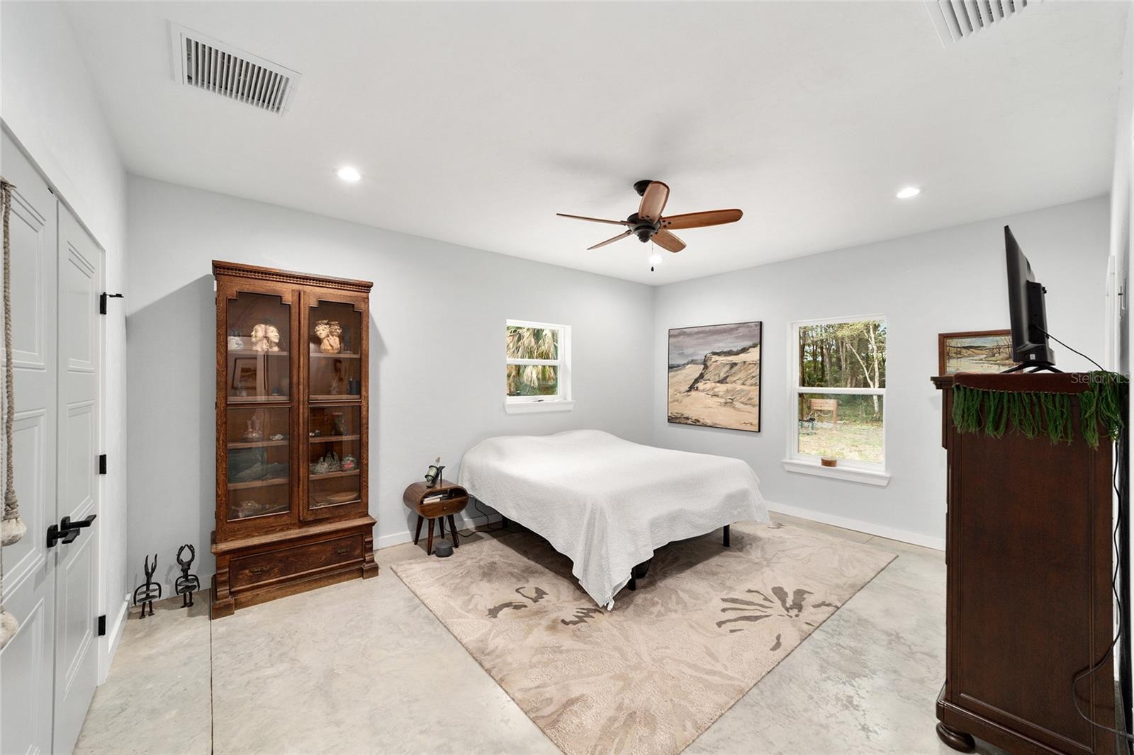 19189 N US HIGHWAY 301, CITRA, FL, 32113