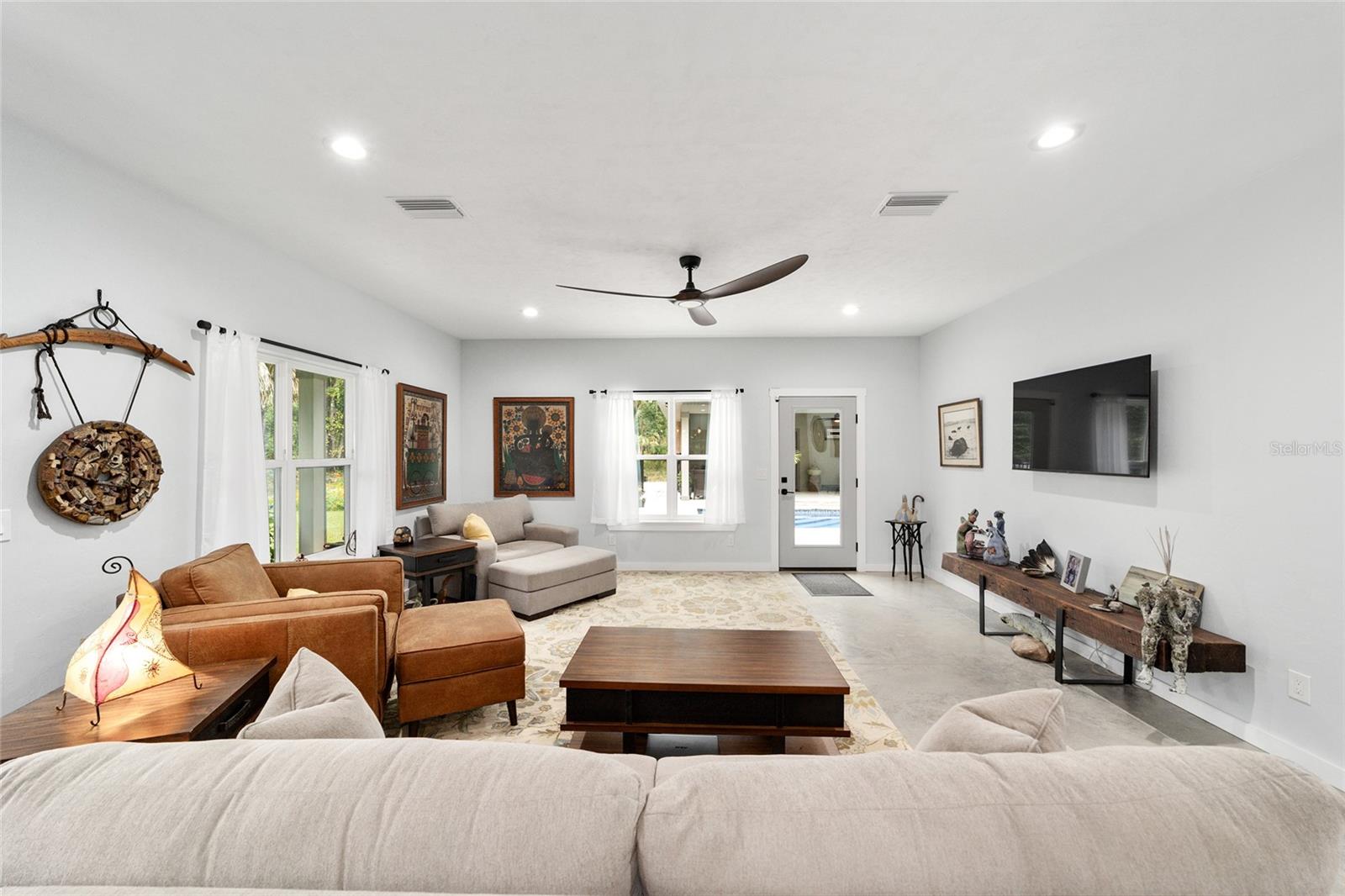 19189 N US HIGHWAY 301, CITRA, FL, 32113