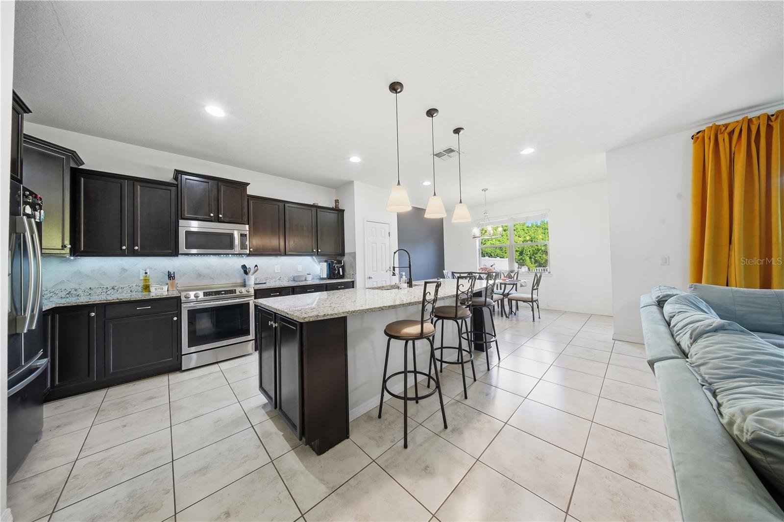 1528 GADSDEN POINT PL, RUSKIN, FL, 33570