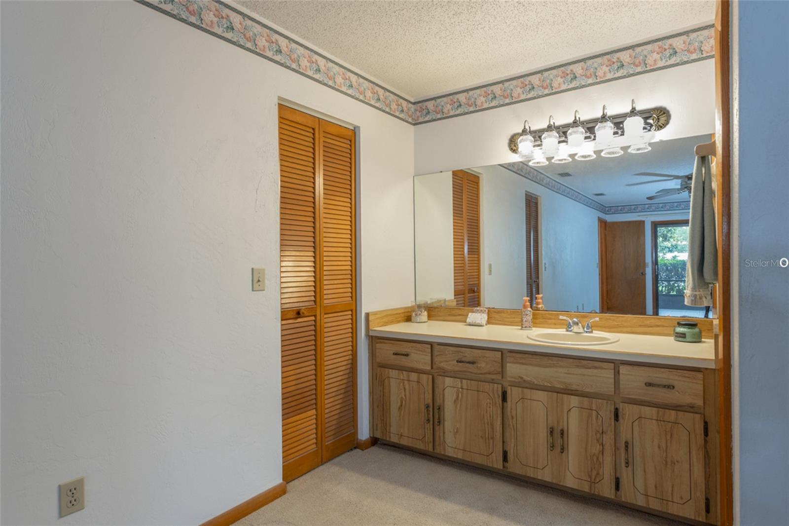 17 PATCHOGUE LN, PALM COAST, FL, 32164