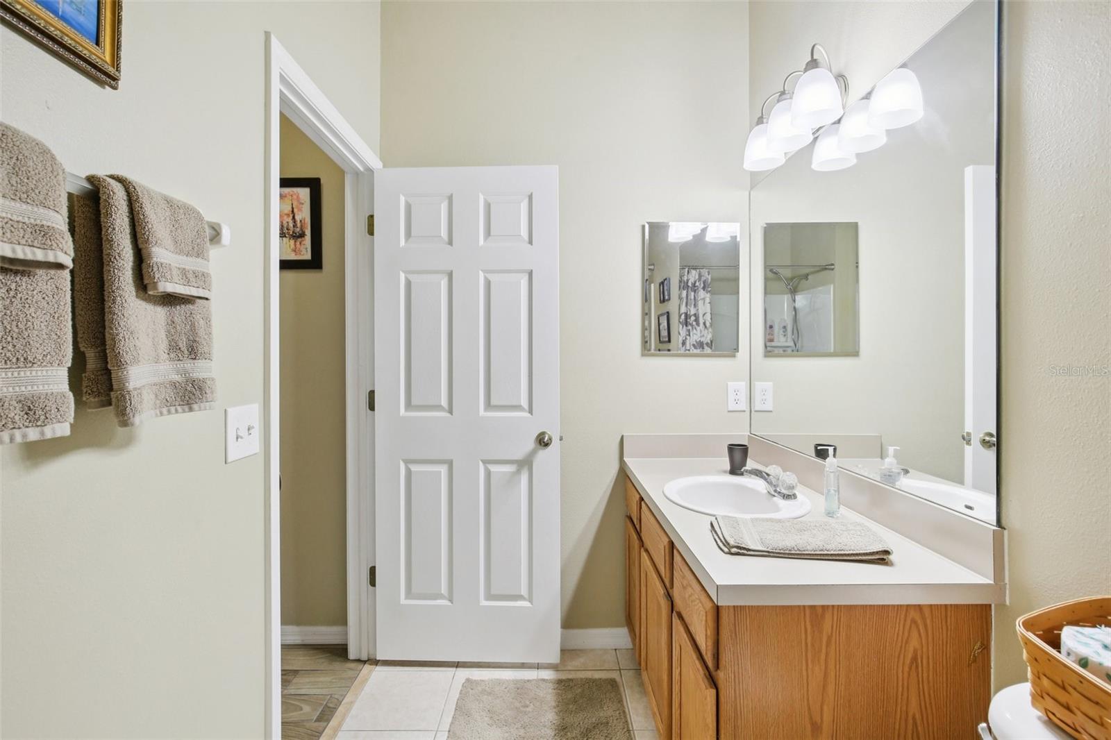 8513 SHALLOW CREEK CT, NEW PORT RICHEY, FL, 34653