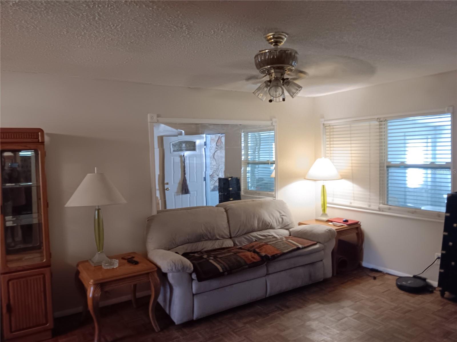 374 3RD ST NW, LARGO, FL, 33770