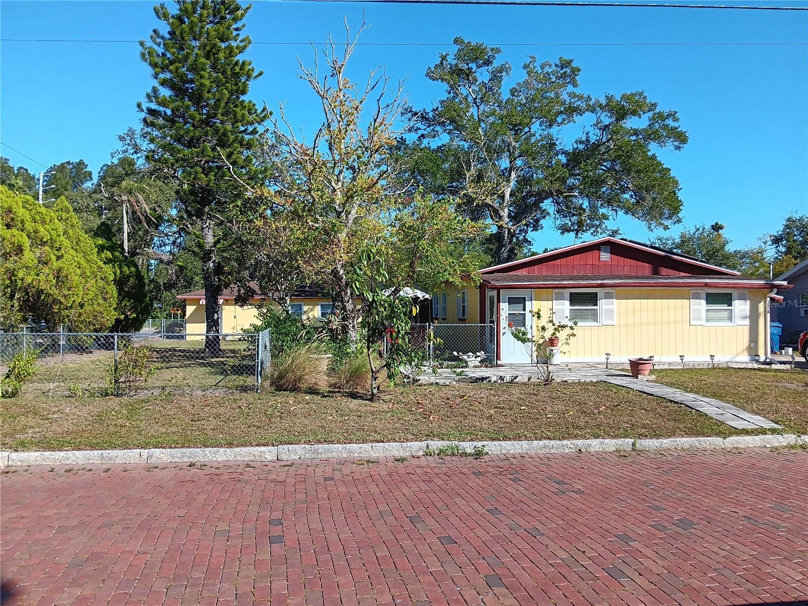 374 3RD ST NW, LARGO, FL, 33770