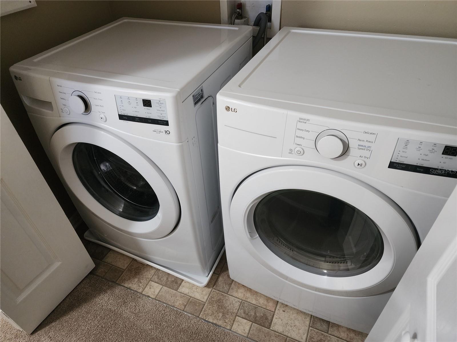 15924 FISHHAWK CREEK LN, LITHIA, FL, 33547