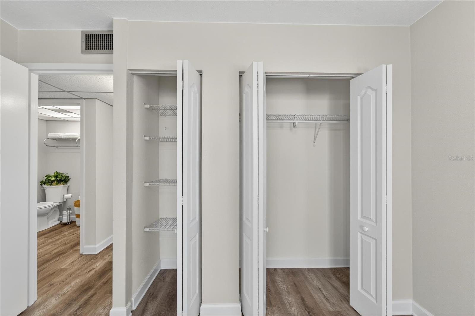 1802 BEDFORD LN #12, SUN CITY CENTER, FL, 33573