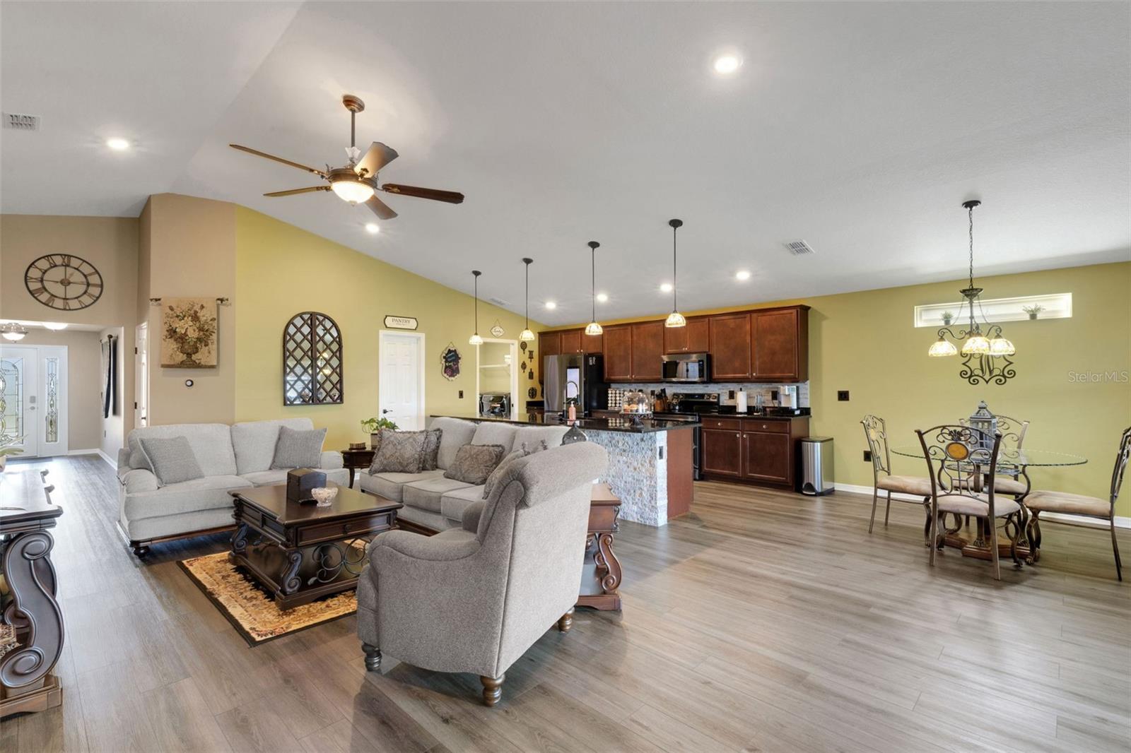 610 VISTA VIEW LN, LAKE WALES, FL, 33853