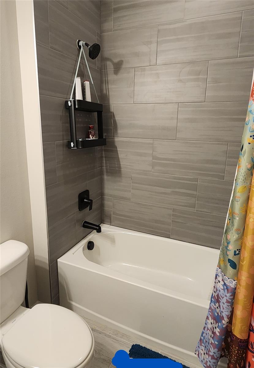 9032 CAPE COD RD, DELAND, FL, 32724