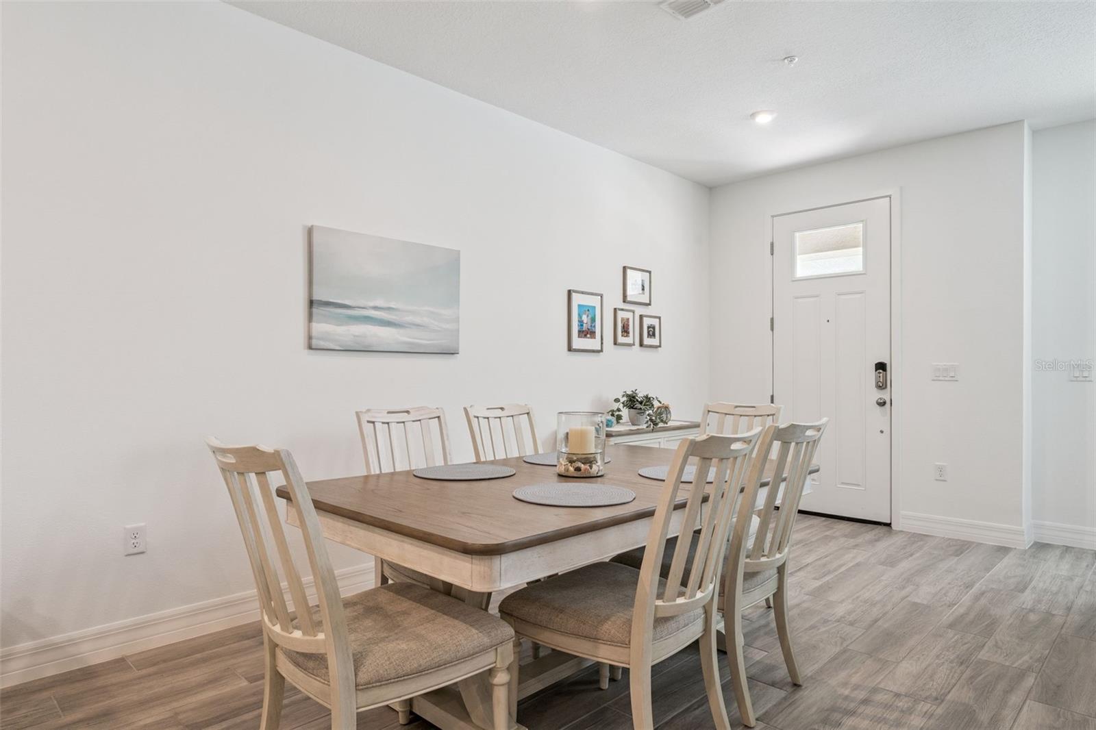 9867 WALKWAY DR, ORLANDO, FL, 32832