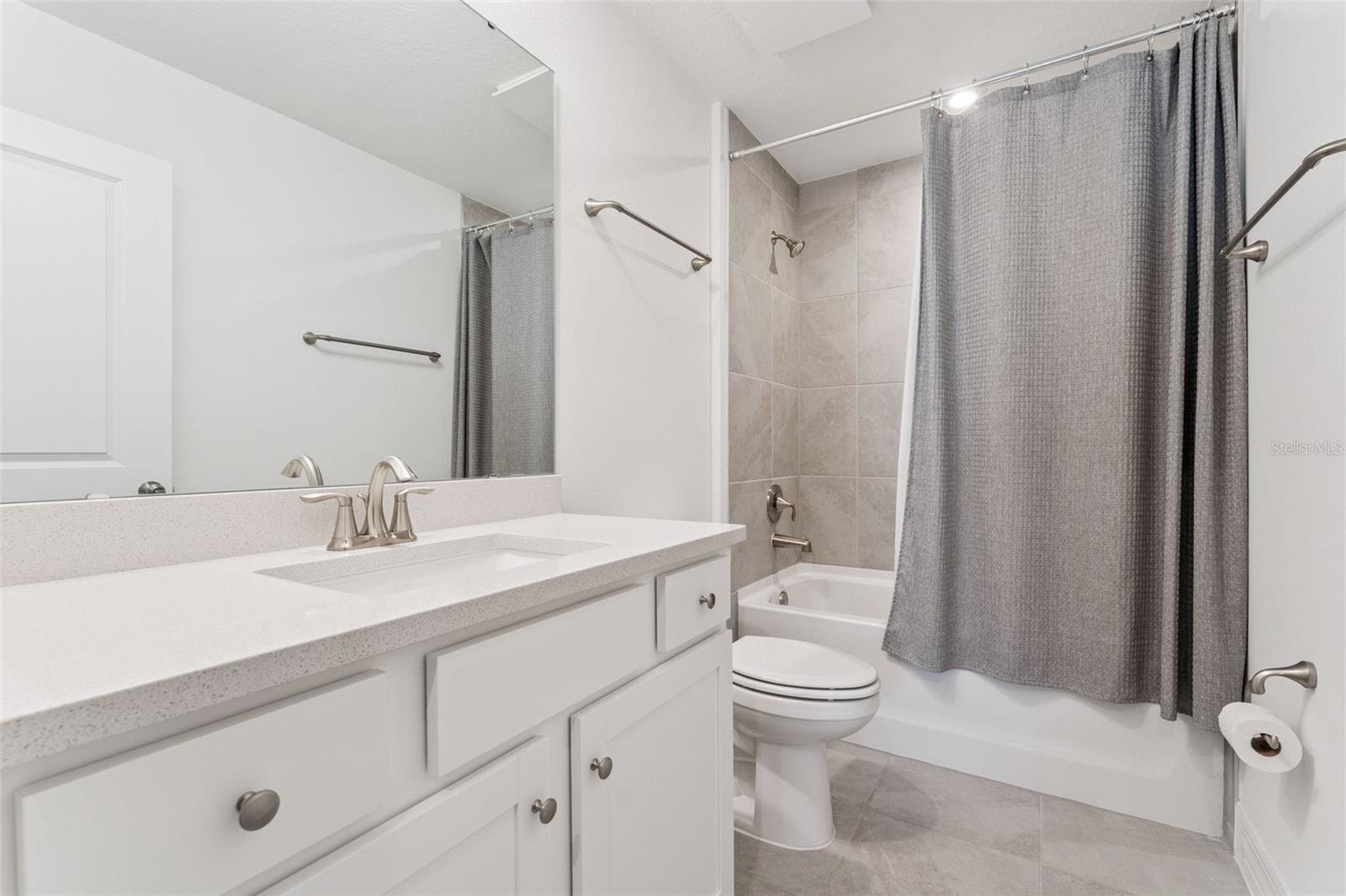 9867 WALKWAY DR, ORLANDO, FL, 32832