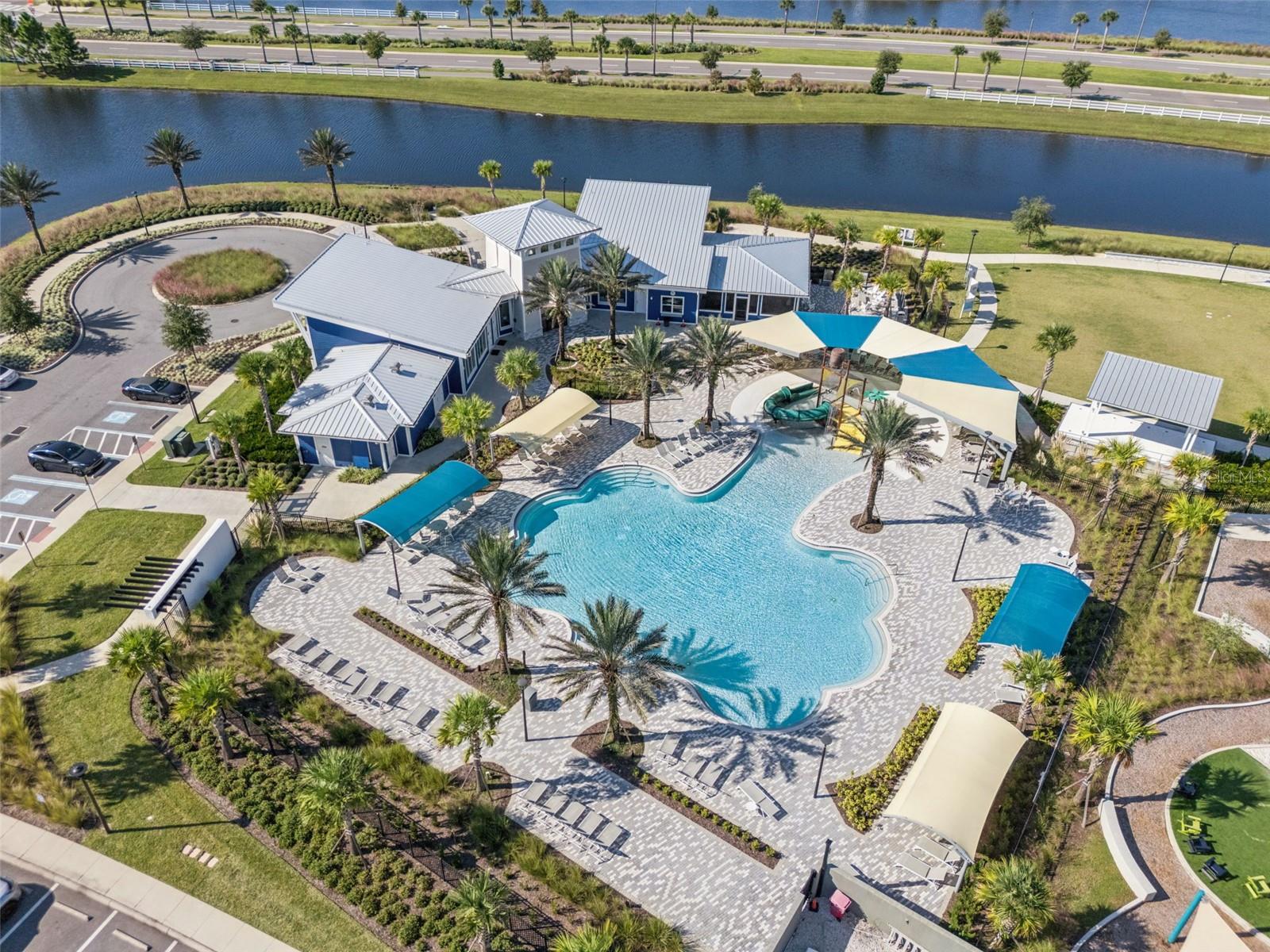 9867 WALKWAY DR, ORLANDO, FL, 32832