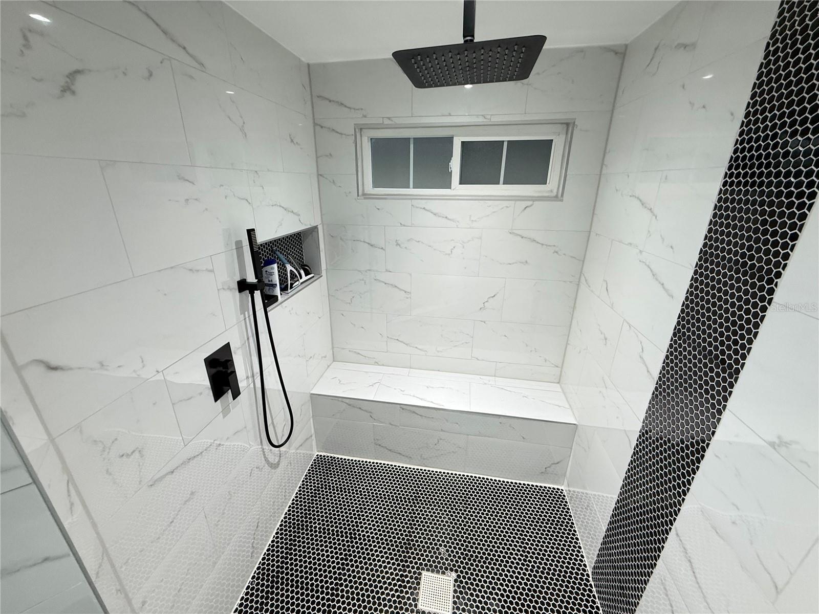 128 SANDALWOOD DR, KISSIMMEE, FL, 34743