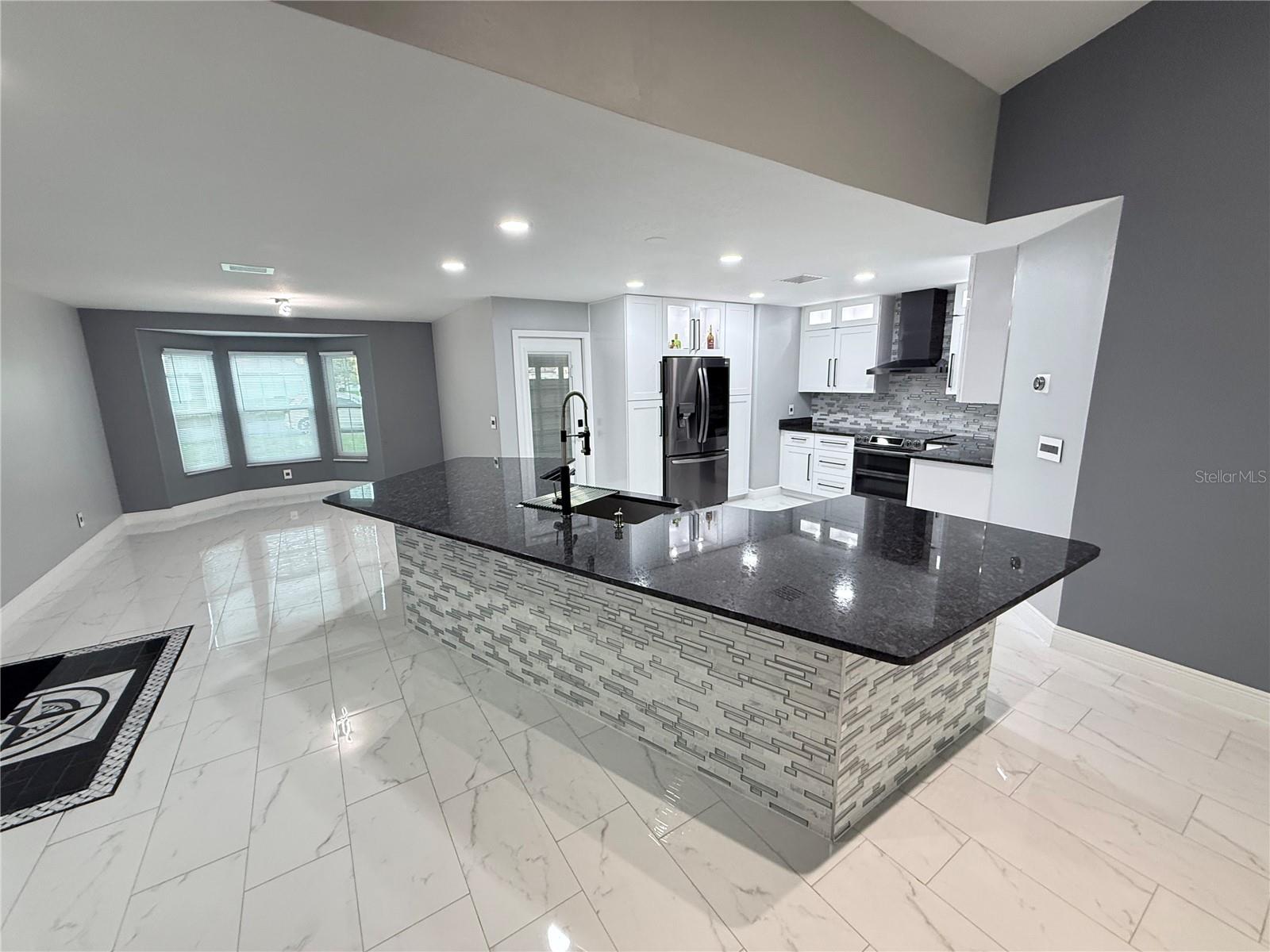 128 SANDALWOOD DR, KISSIMMEE, FL, 34743