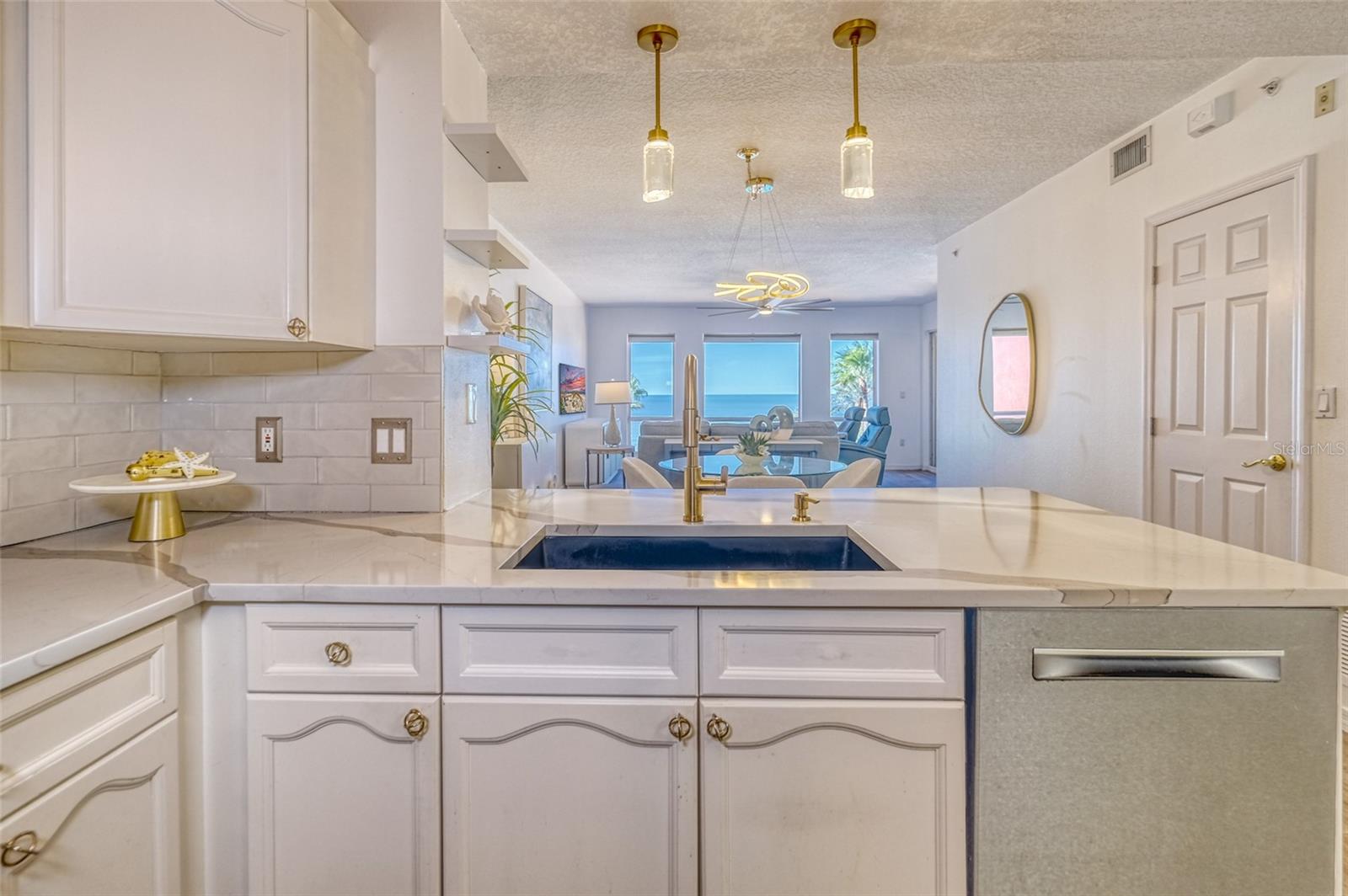 16600 GULF BLVD #536, NORTH REDINGTON BEACH, FL, 33708