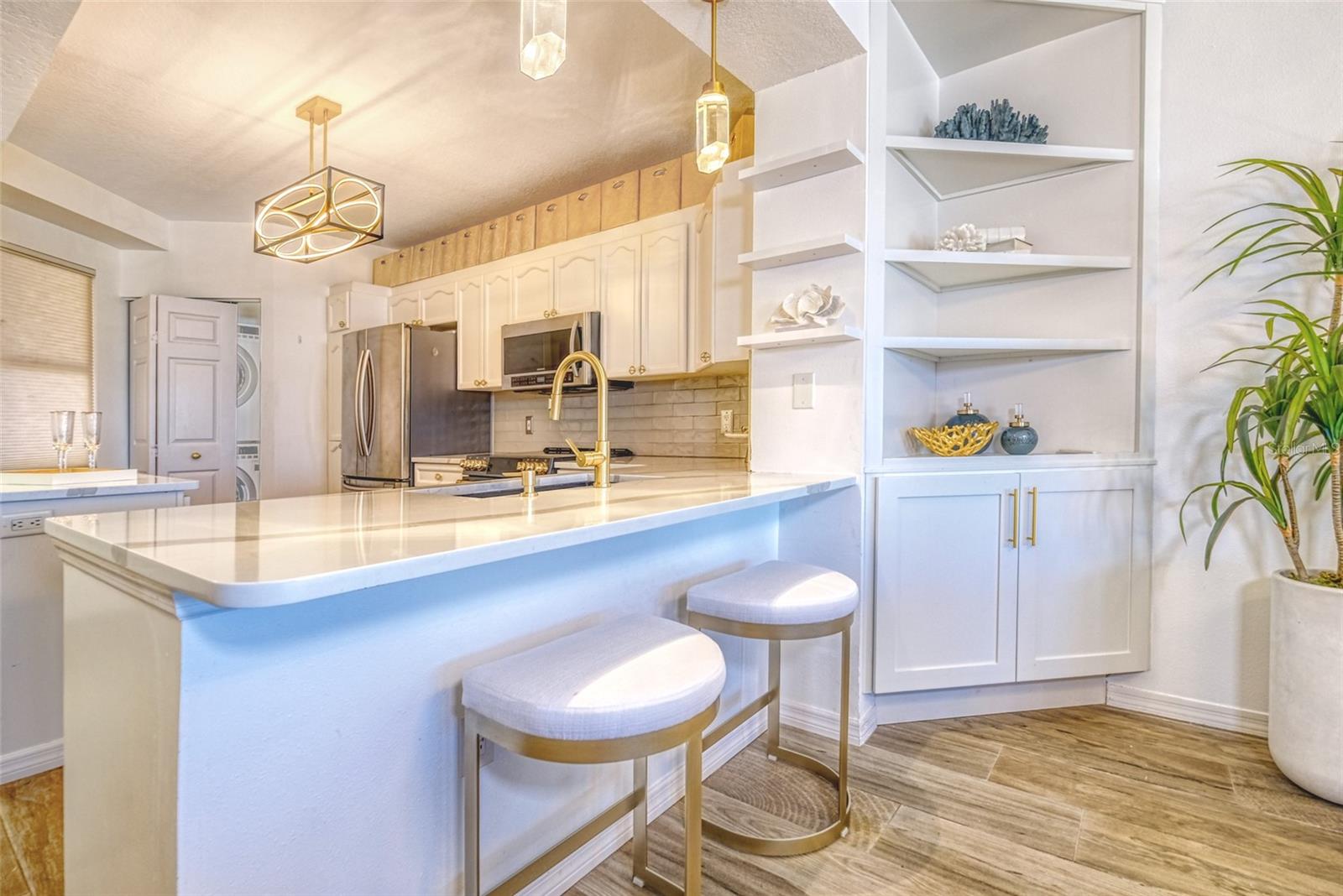 16600 GULF BLVD #536, NORTH REDINGTON BEACH, FL, 33708