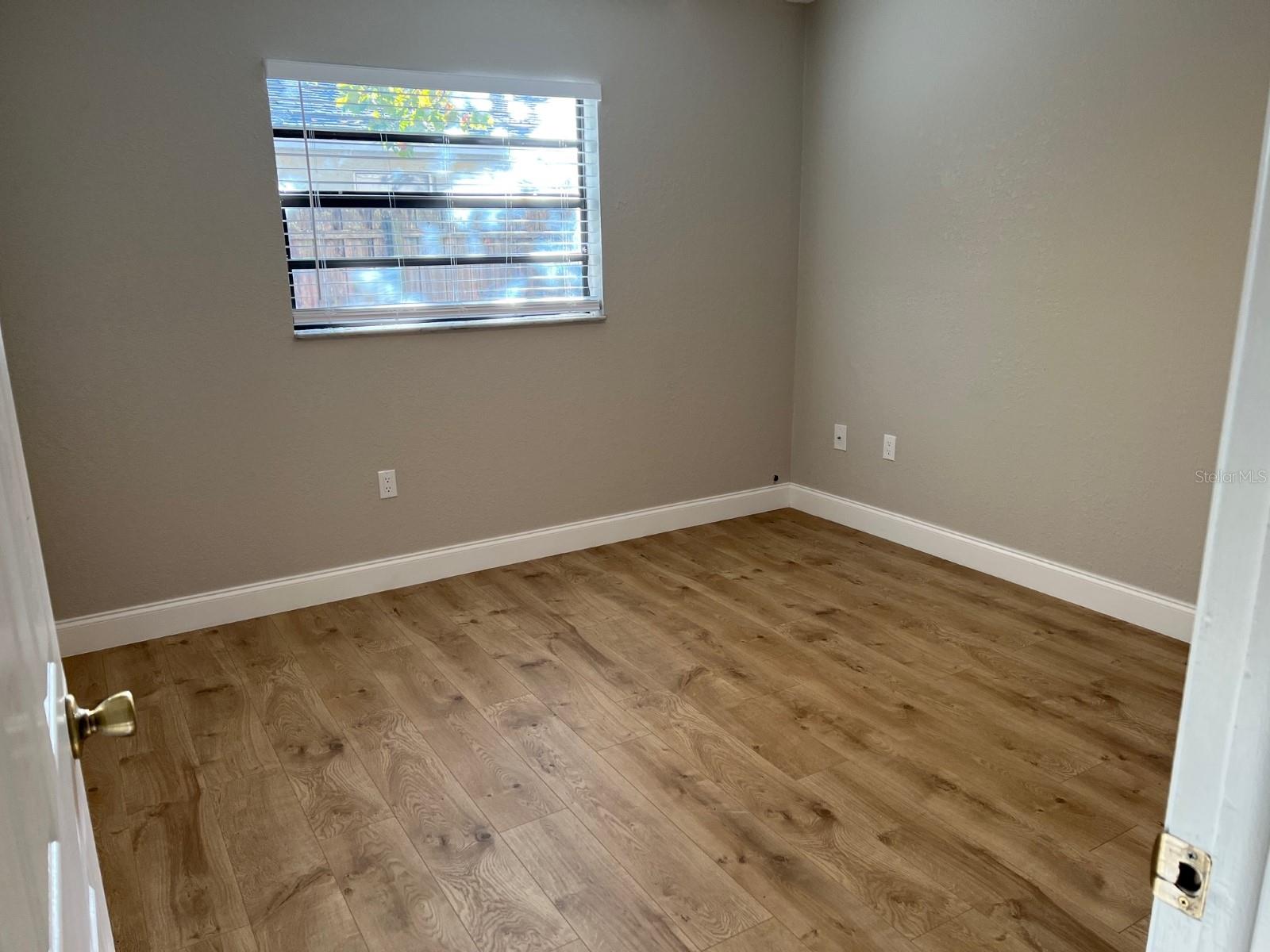 8521 SANDBERRY BLVD, ORLANDO, FL, 32819