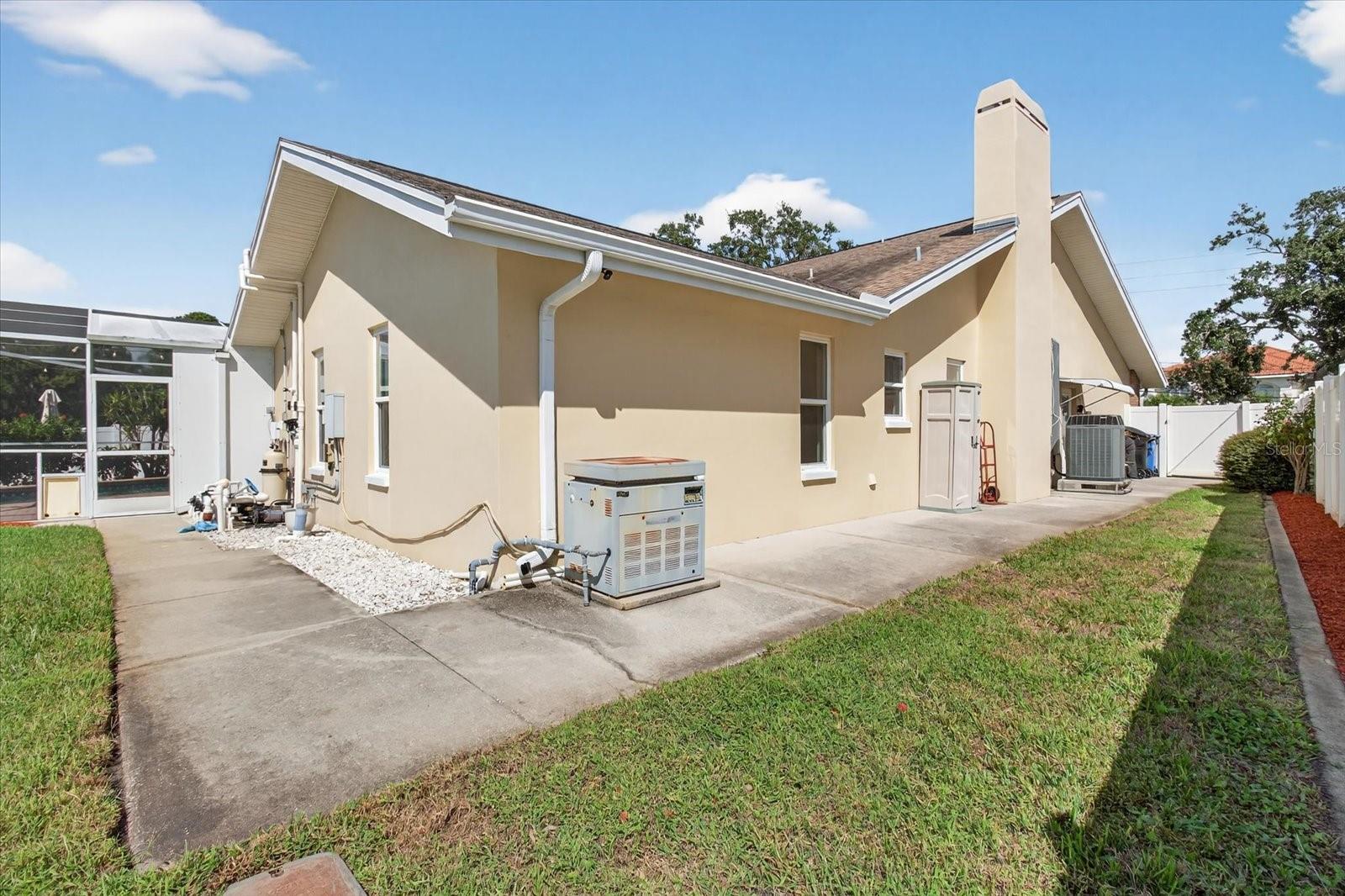 6130 BAYOU GRANDE BLVD NE, ST PETERSBURG, FL, 33703